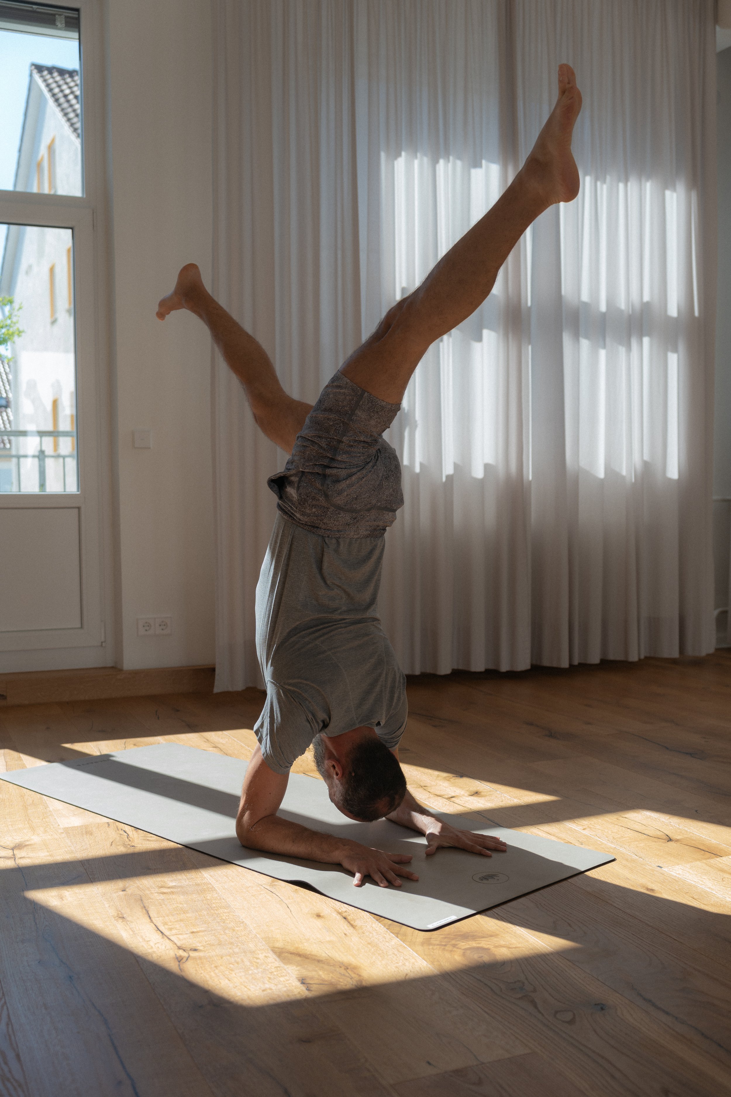 Ozgur-40.jpg (Kopie) (Kopie) (Kopie)