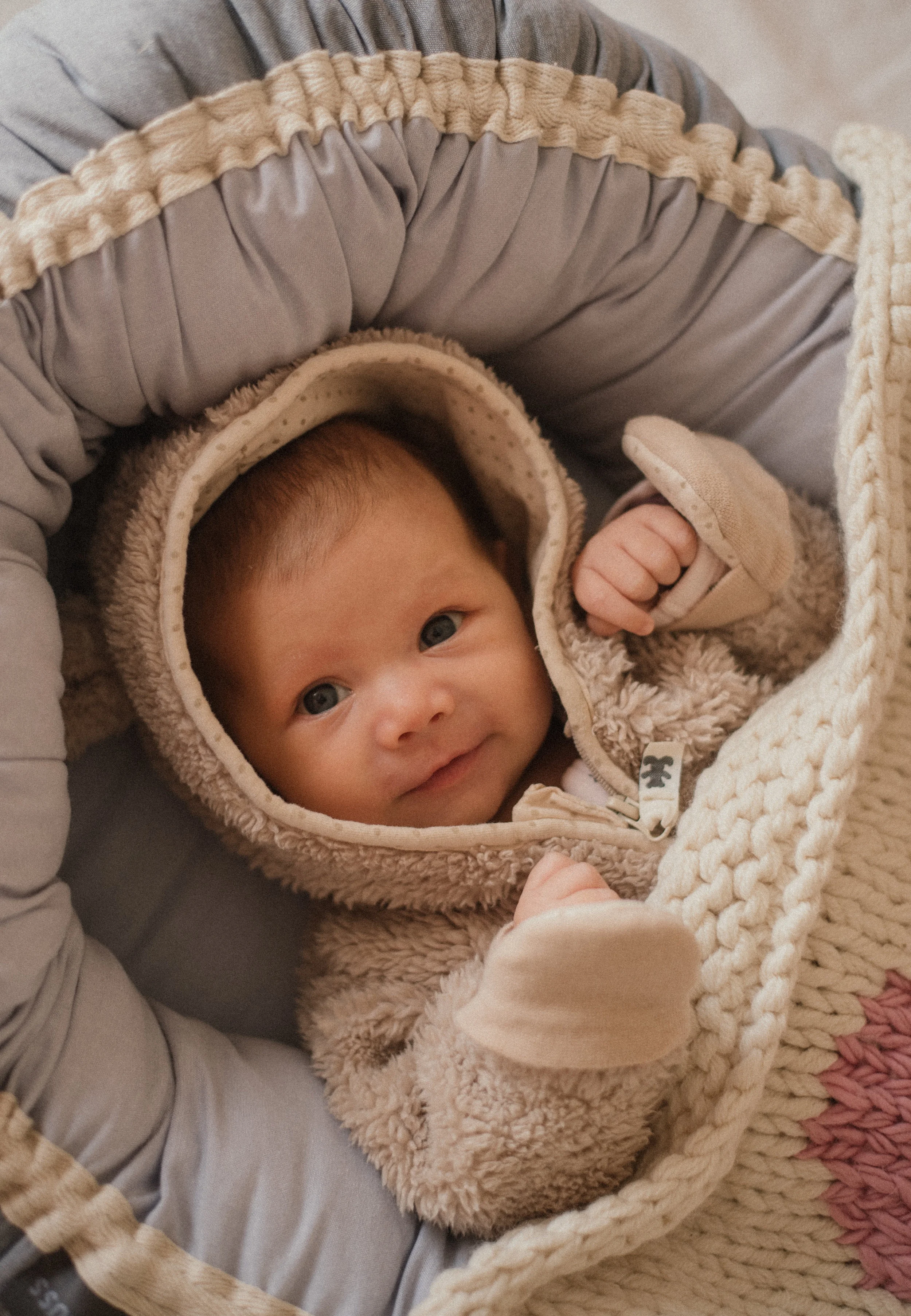 CO-SLEEPING WITH NORDIC NUSS