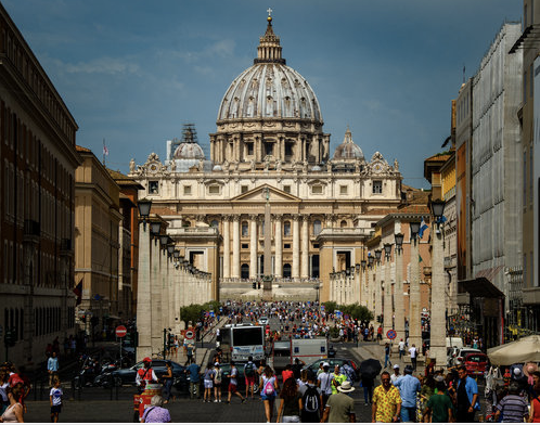 L'IDOLO DELLA RELIGIONE DEL SÌ E DEL NO