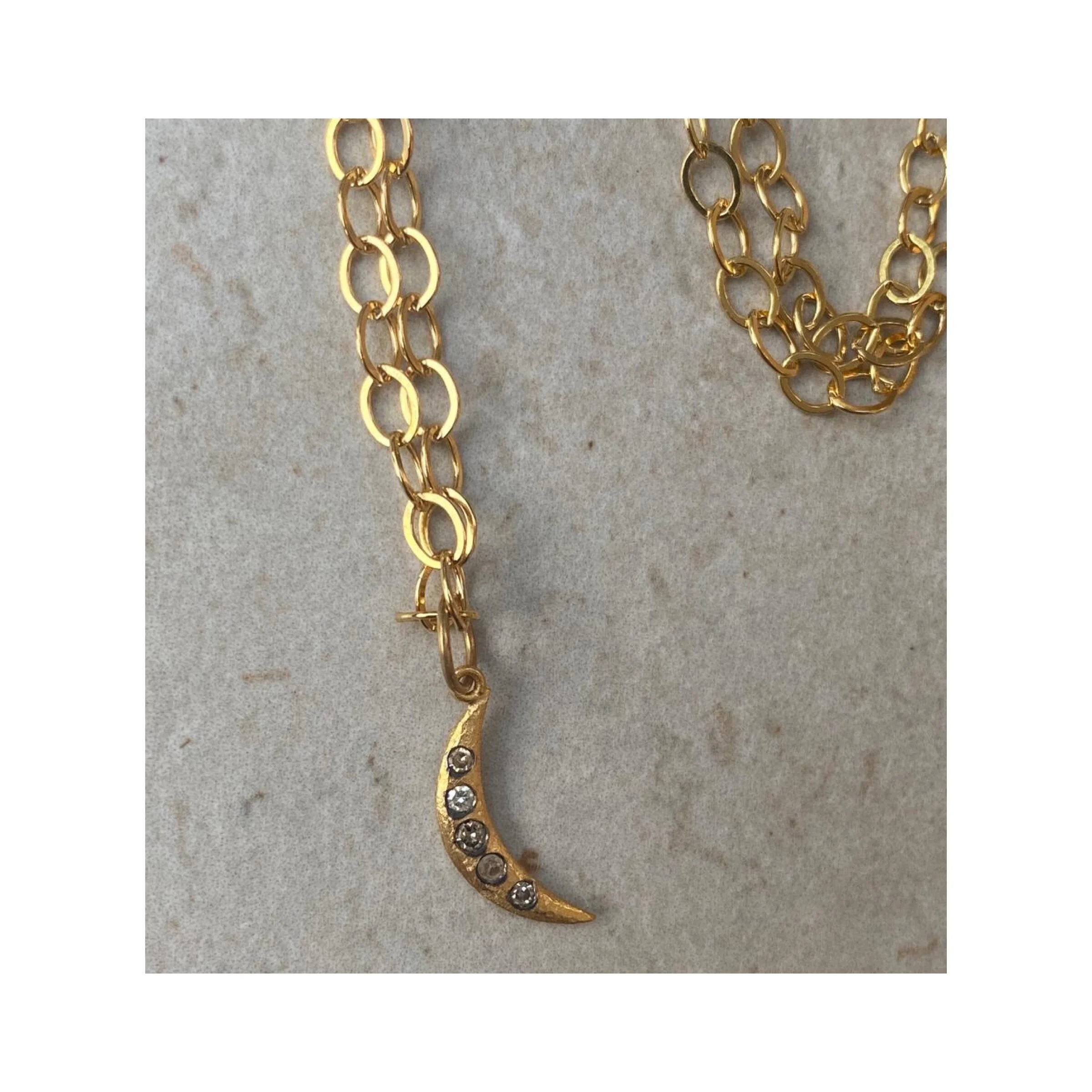 806D50D5-8DFA-45E4-BAFA-9CE7B4CC09EE