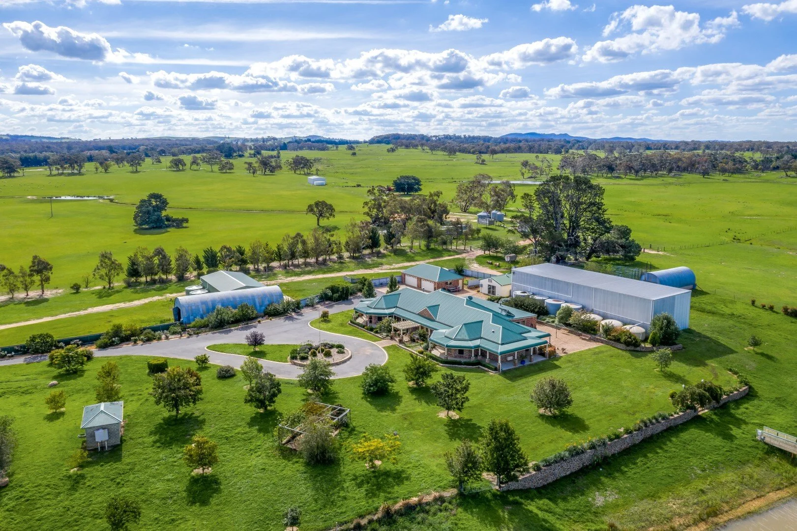 Stylish living a Boro bonus - The Land