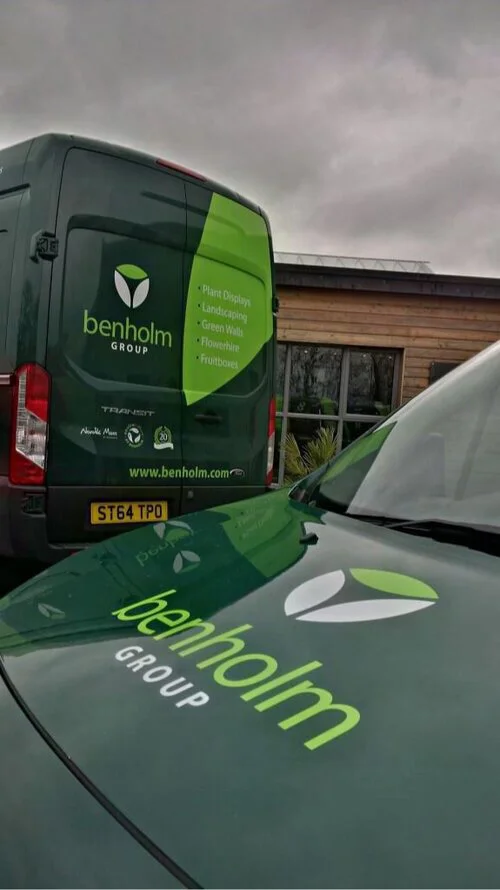 apb-displays-display-signs-print-custom-signage-falkirk-uk-benhol-van-vinyls-2.jpg