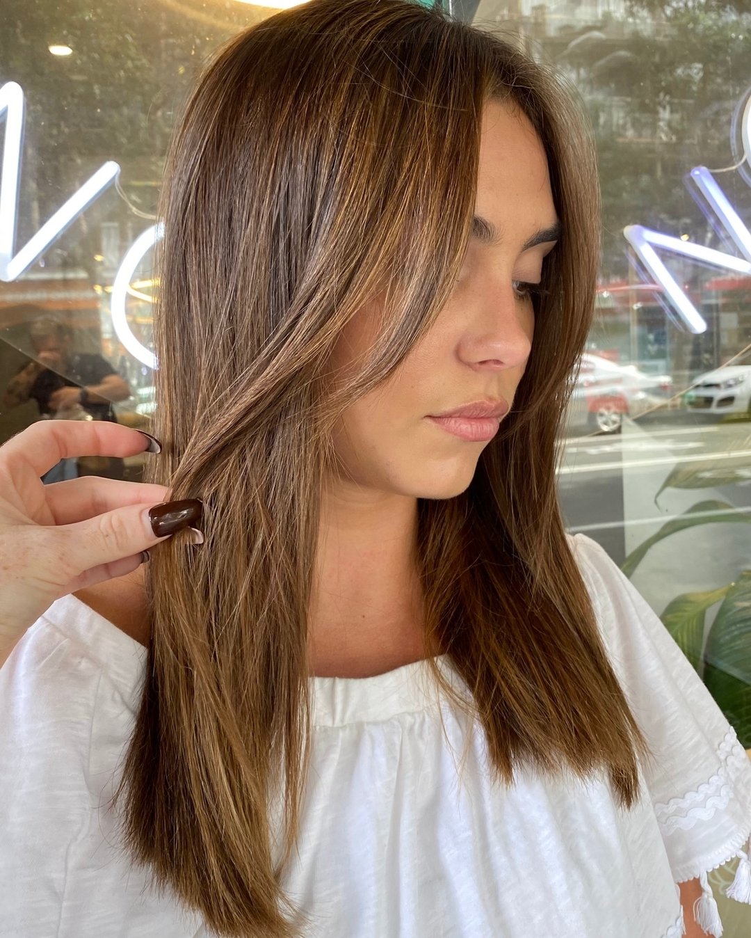 A beautiful brunette by @shelby_allaboutsalon 💘 the perfect shade for autumn and enhances our clients gorgeous skin tone ✨✨ created using @evopro #hueverse @evohair 🌹 

#sydneyhair #sydneyhairsalon #sydneyhairdresser #sydneyhairstylist #surryhills