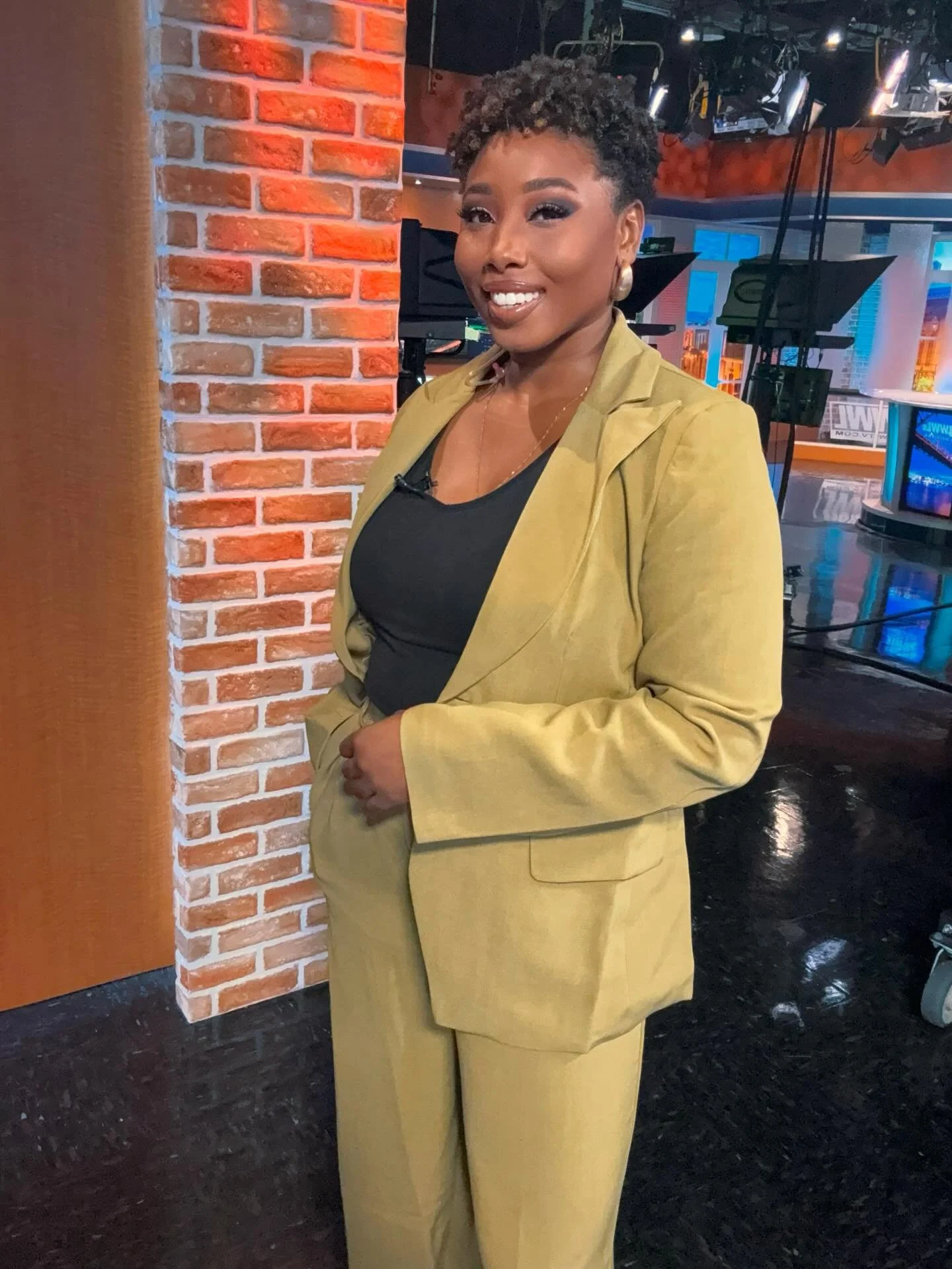 Finally Friday! See you at the @nolajazzmuseum Improvisations Gala ❤️