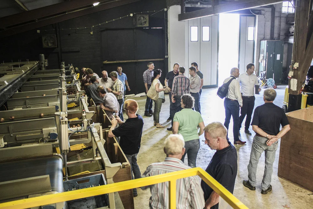 Hoza Eqrader Demo Week