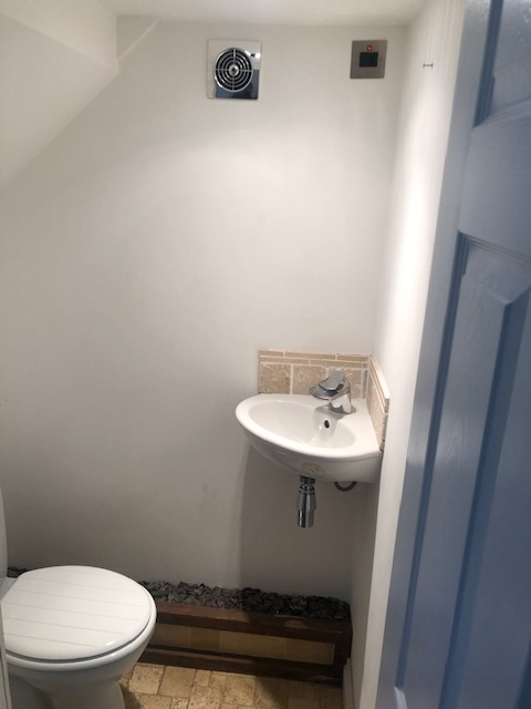 DOWNSTAIRS TOILET.png