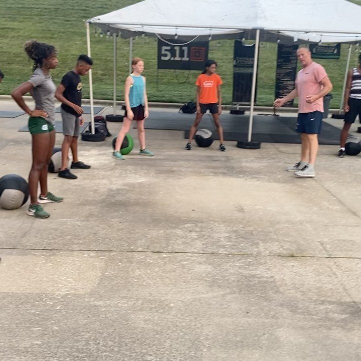 Only the best for my athletes! Thanks to Andy Hendel @crossfitcharlotte for working with my young JETs on proper squat execution and education. Andy is the best! JET&hellip; come fly with us!