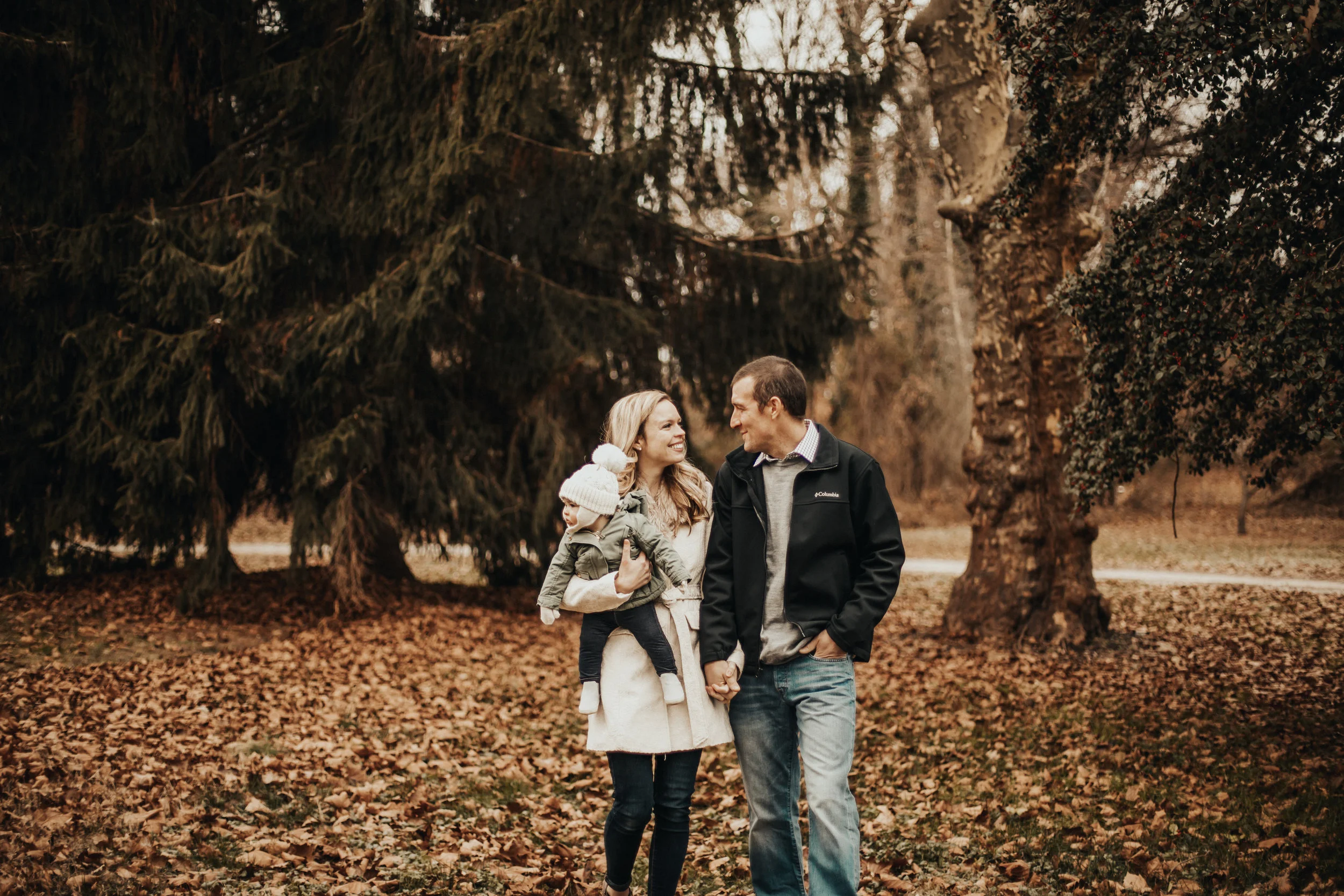Cucinotta Family Christmas-4.jpg