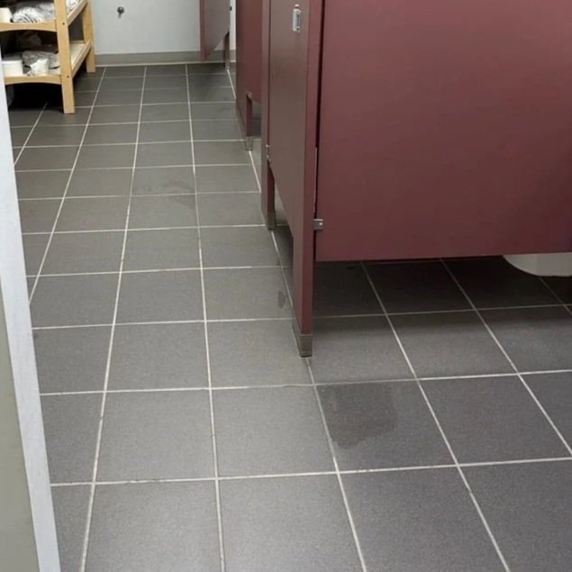 Bathroom tile floor after ServiceMaster maintenance cleaning