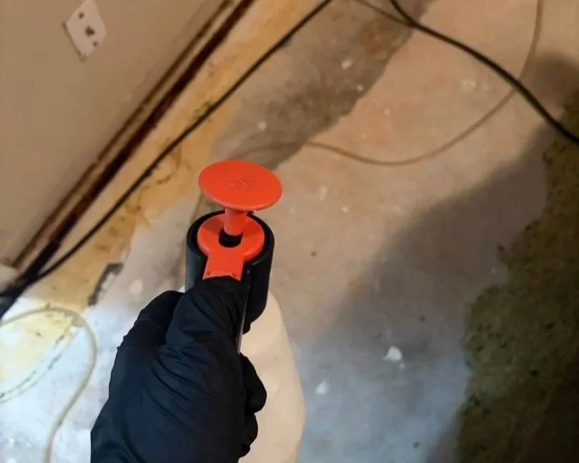 ServiceMaster antimicrobial treatment in bedroom to protect home from mold growth