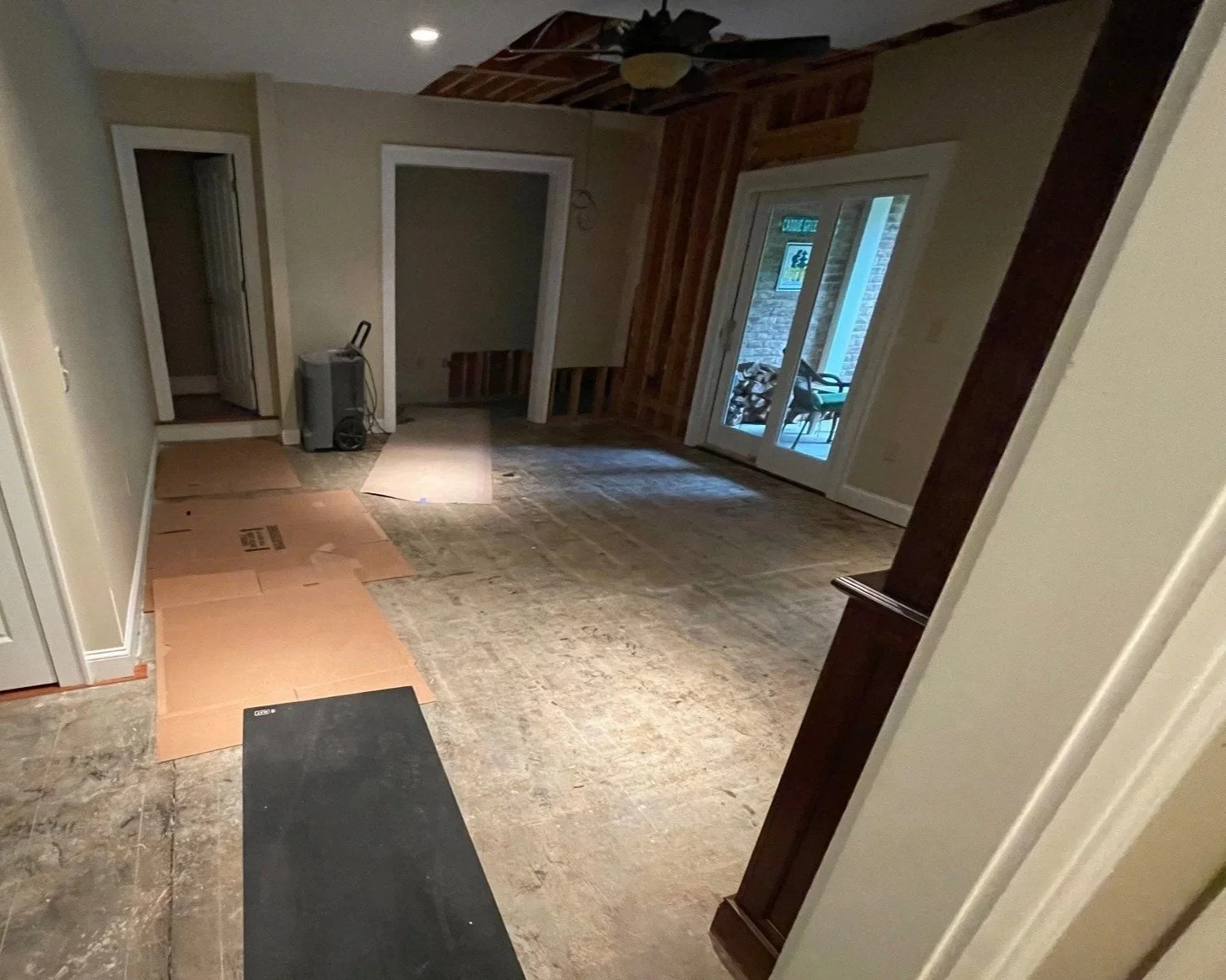 Basement living room after ServiceMaster water damage mitigation completed