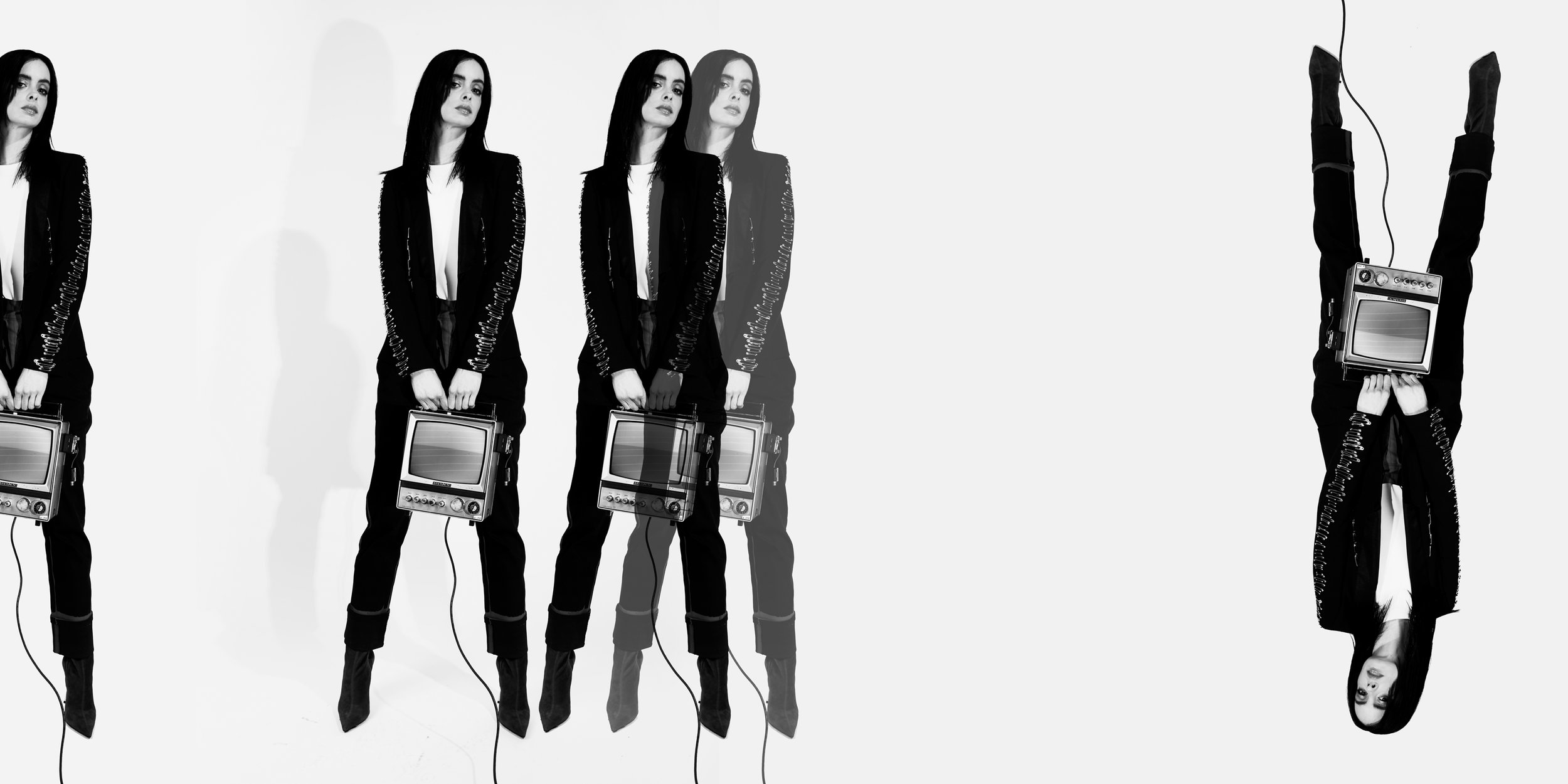 Kate-Owen_Krysten-Ritter_Look-1_199bw-combo.jpg