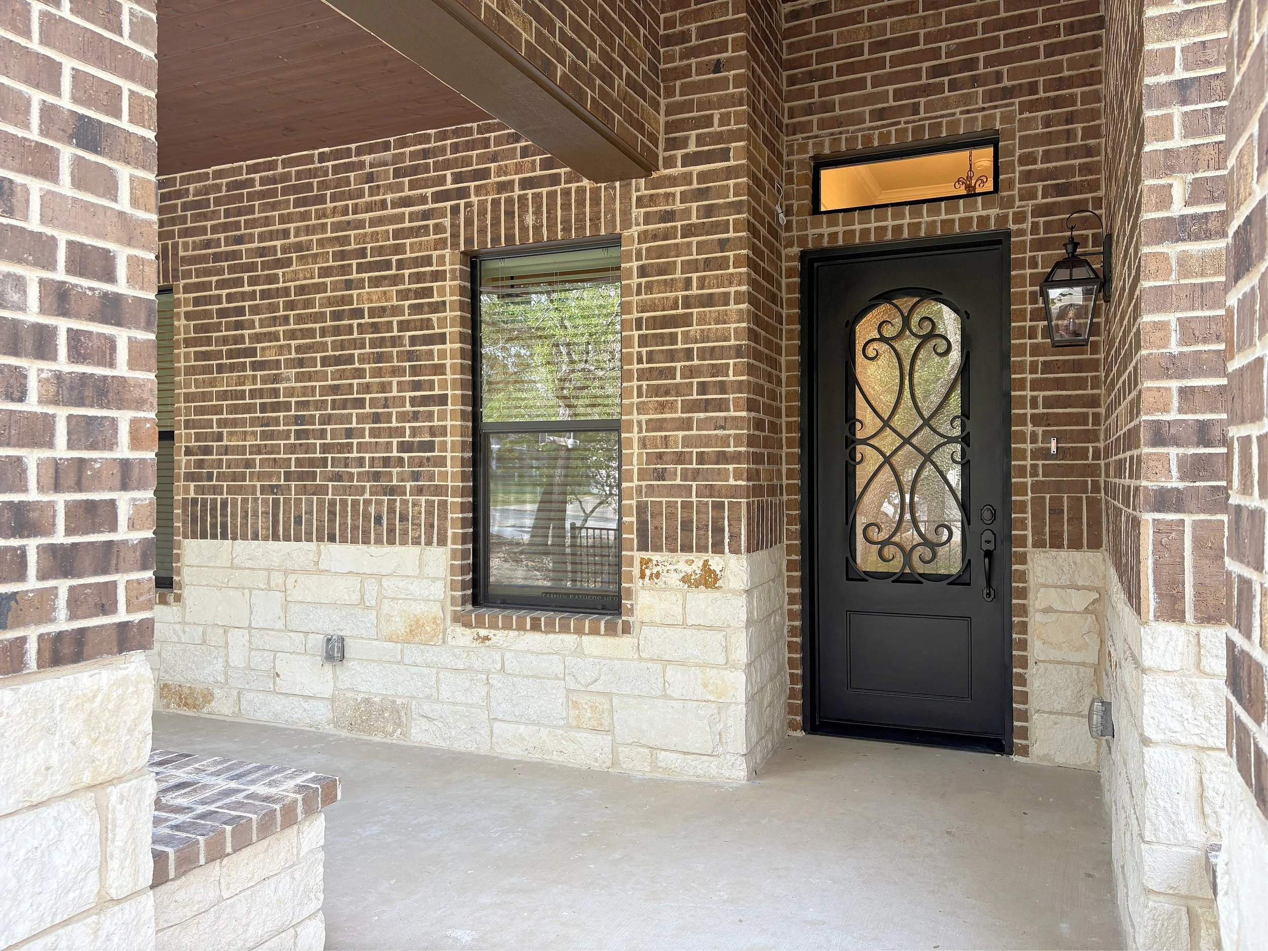 exterior2 (2).jpg