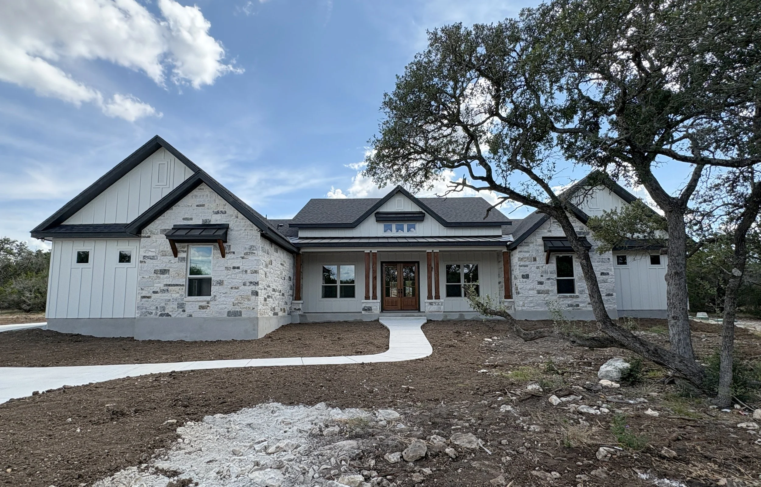 exterior1.jpg