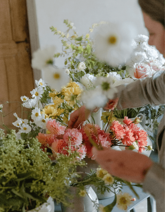 tavola-floral_-engagement.png