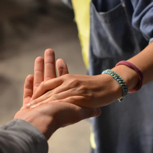 hand+in+hand.jpg