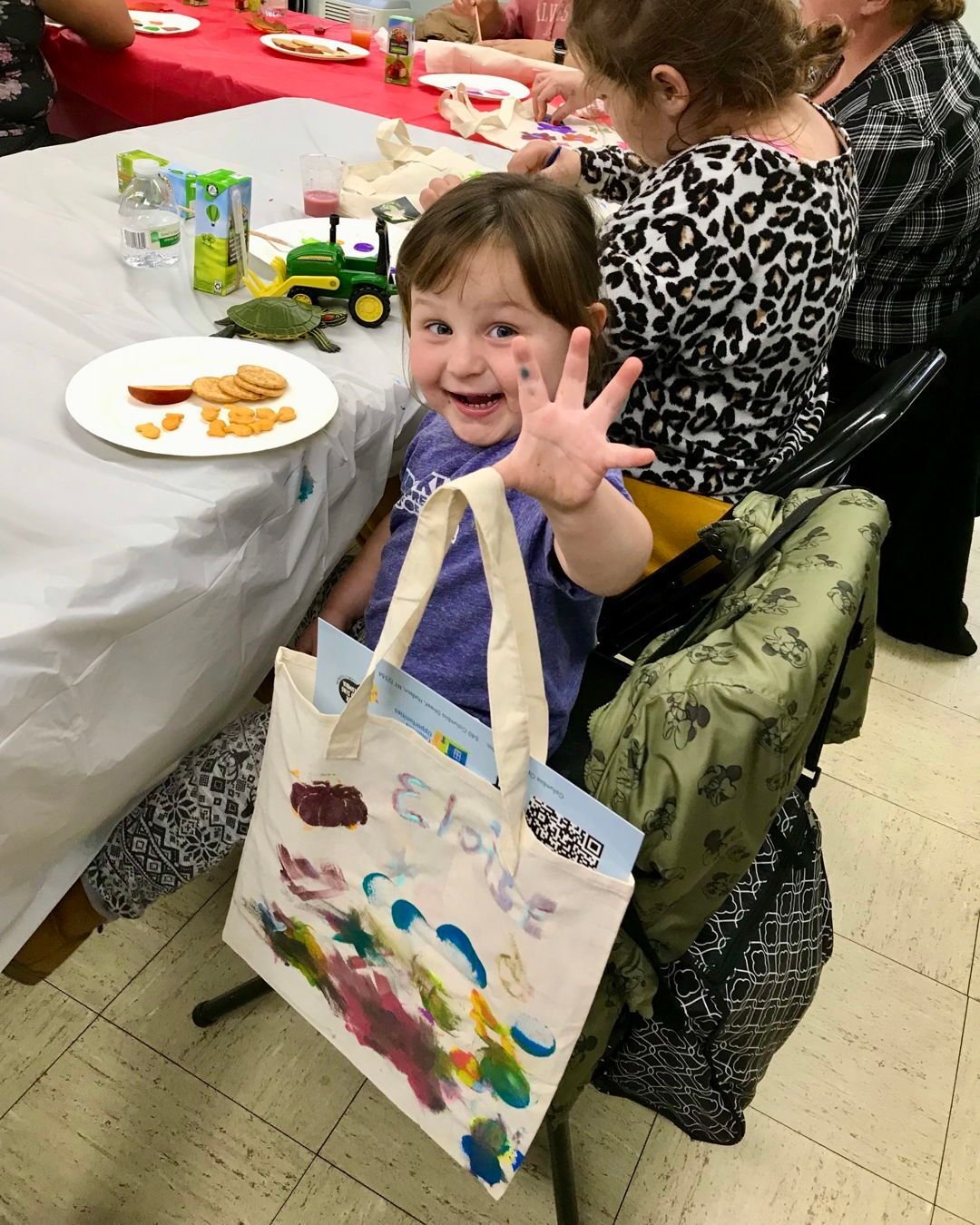 Happy Friday! Head Start Preschool and Early Preschool Updates:

☀️ Meaningful jobs available! 🔗 in bio.
☀️ Have a little ready to learn? Learn more about how Head Start supports early learners as they make decisions, build academic skills, develop 