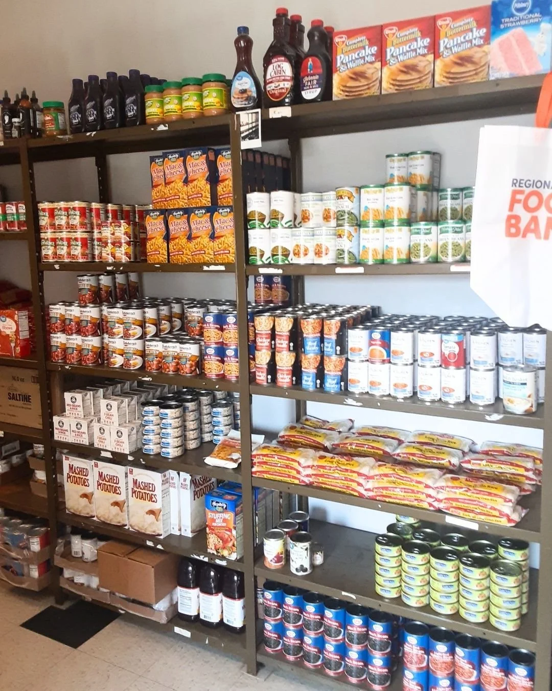 Want to help to feed our community this winter? Link in bio for a full list of Columbia County, NY food resources.