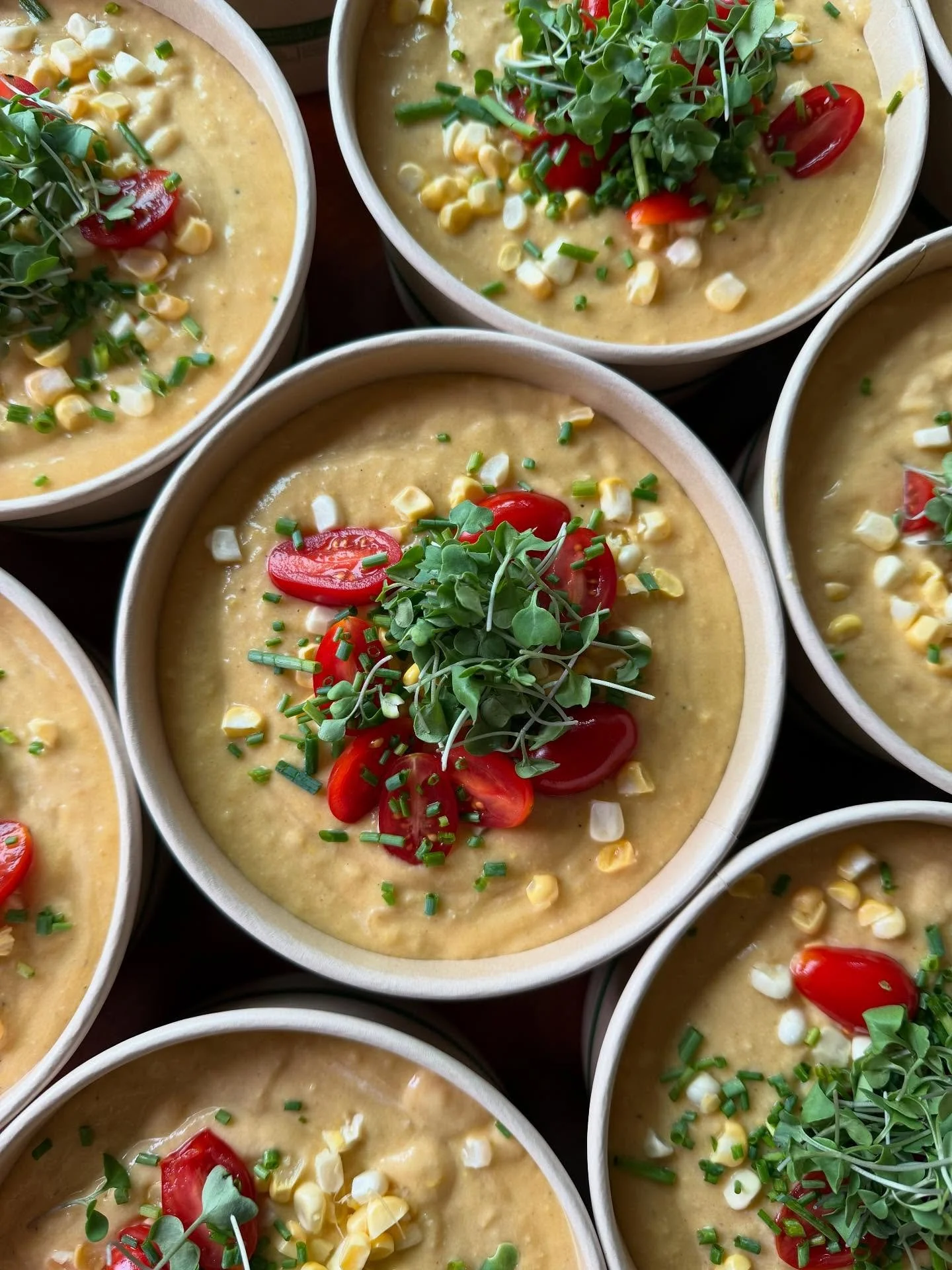 Creamy Corn Potato Chowder 💛

This cozy bowl made it onto my meal prep menu this week and wow! It&rsquo;s creamy, savory yet sweet and just makes my belly so happy.

Lately, I&rsquo;ve been thinking about all the different seasons I&rsquo;ve had on 