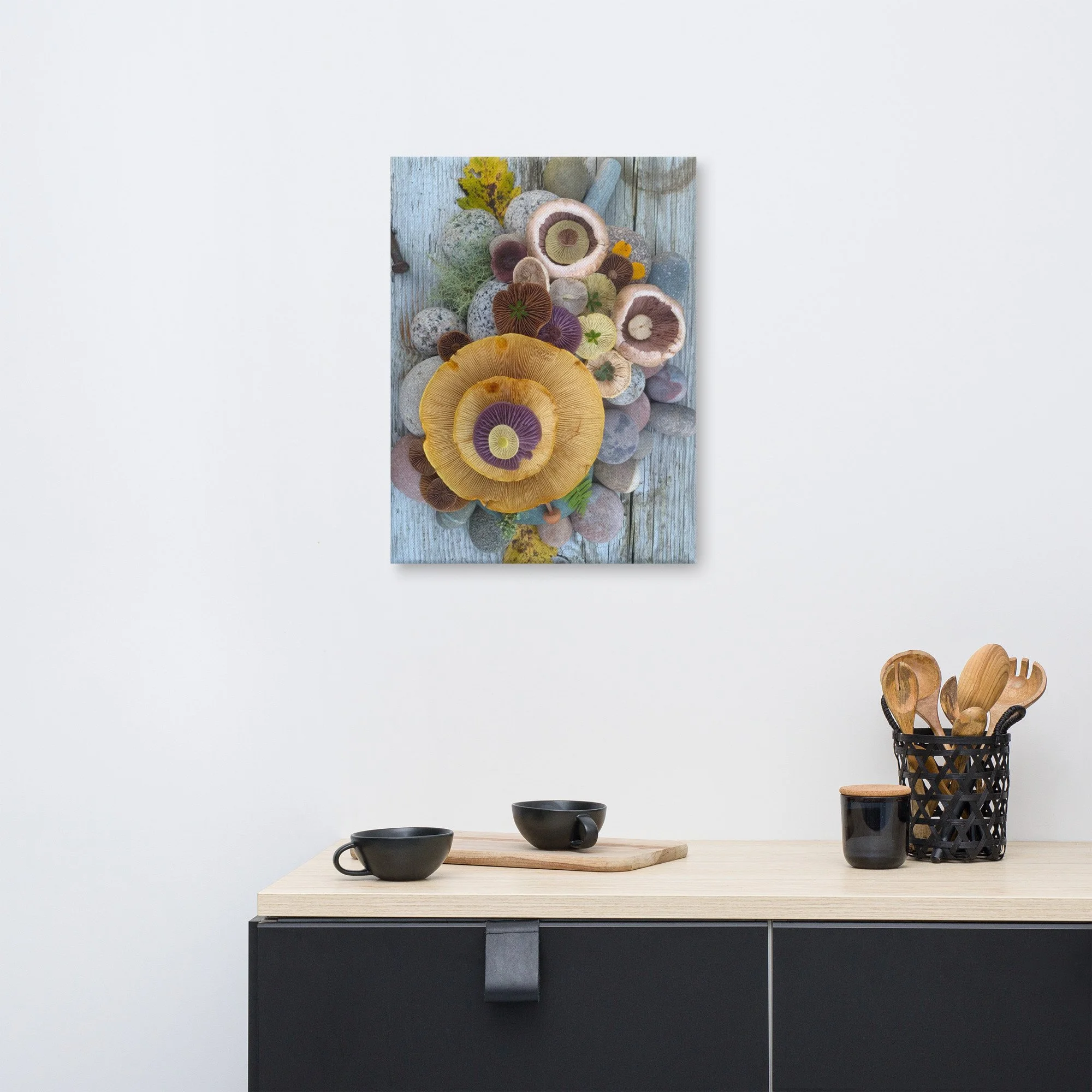 canvas-(in)-18x24-front-65b3f856c4b1f.jpg