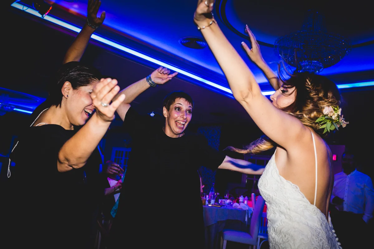 julio-ester-120.jpg