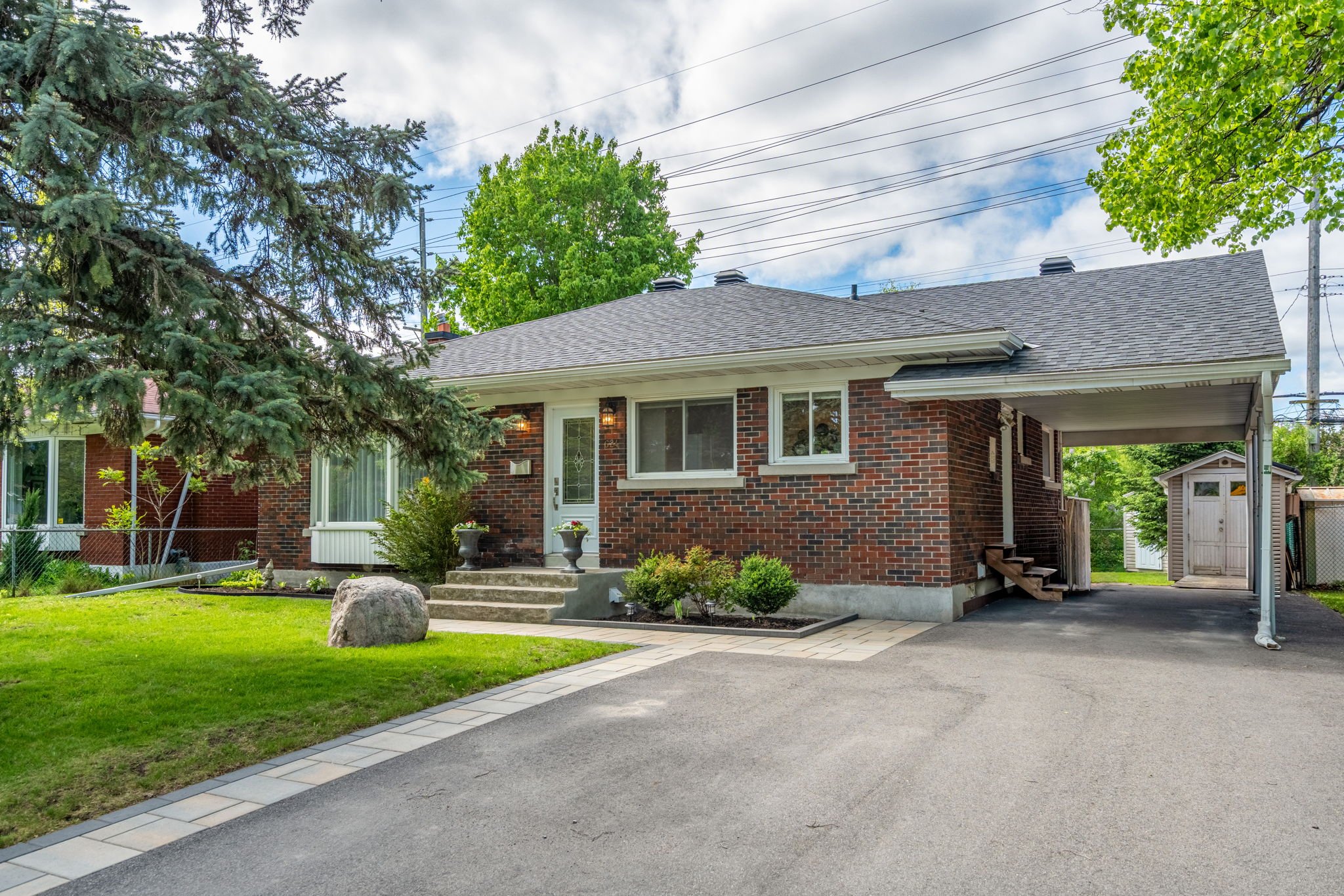 1-web-or-mls-624-browning-ave.jpg