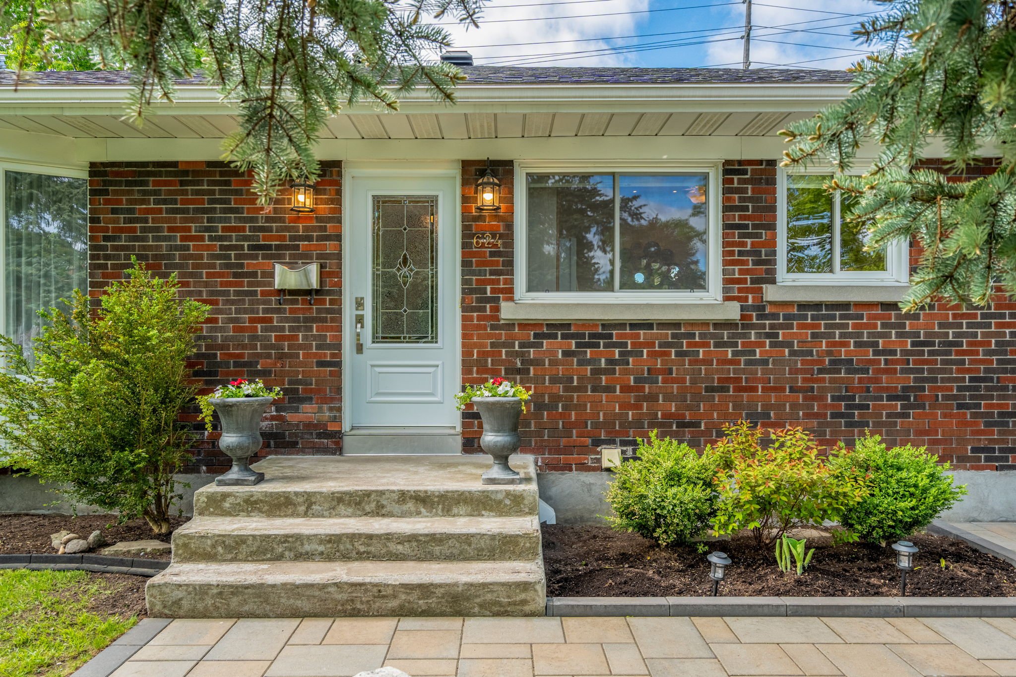 4-web-or-mls-624-browning-ave.jpg