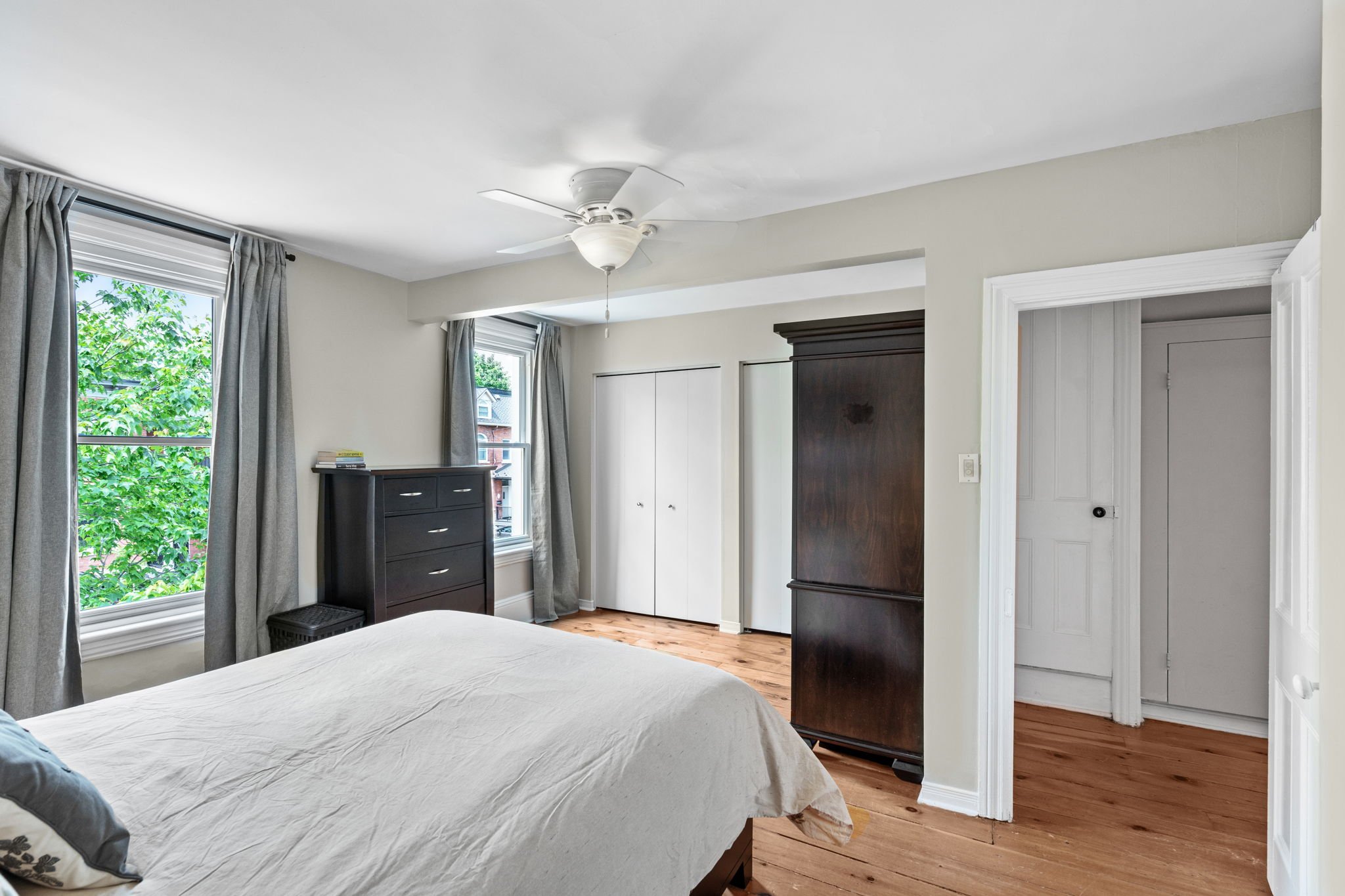 32-web-or-mls-66-third-ave.jpg