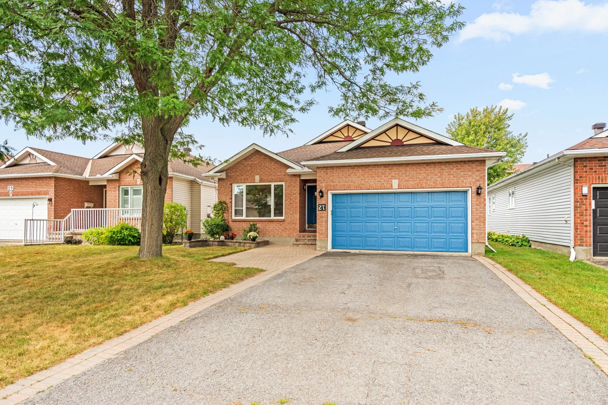 2-web-or-mls-27-mayford-ave.jpg