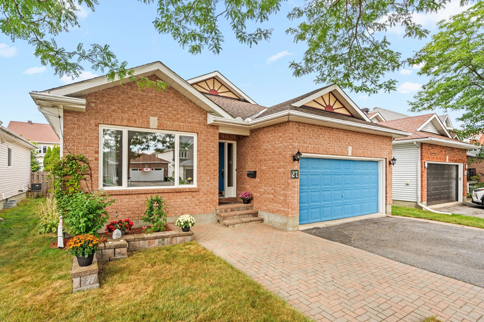 3-web-or-mls-27-mayford-ave.jpg