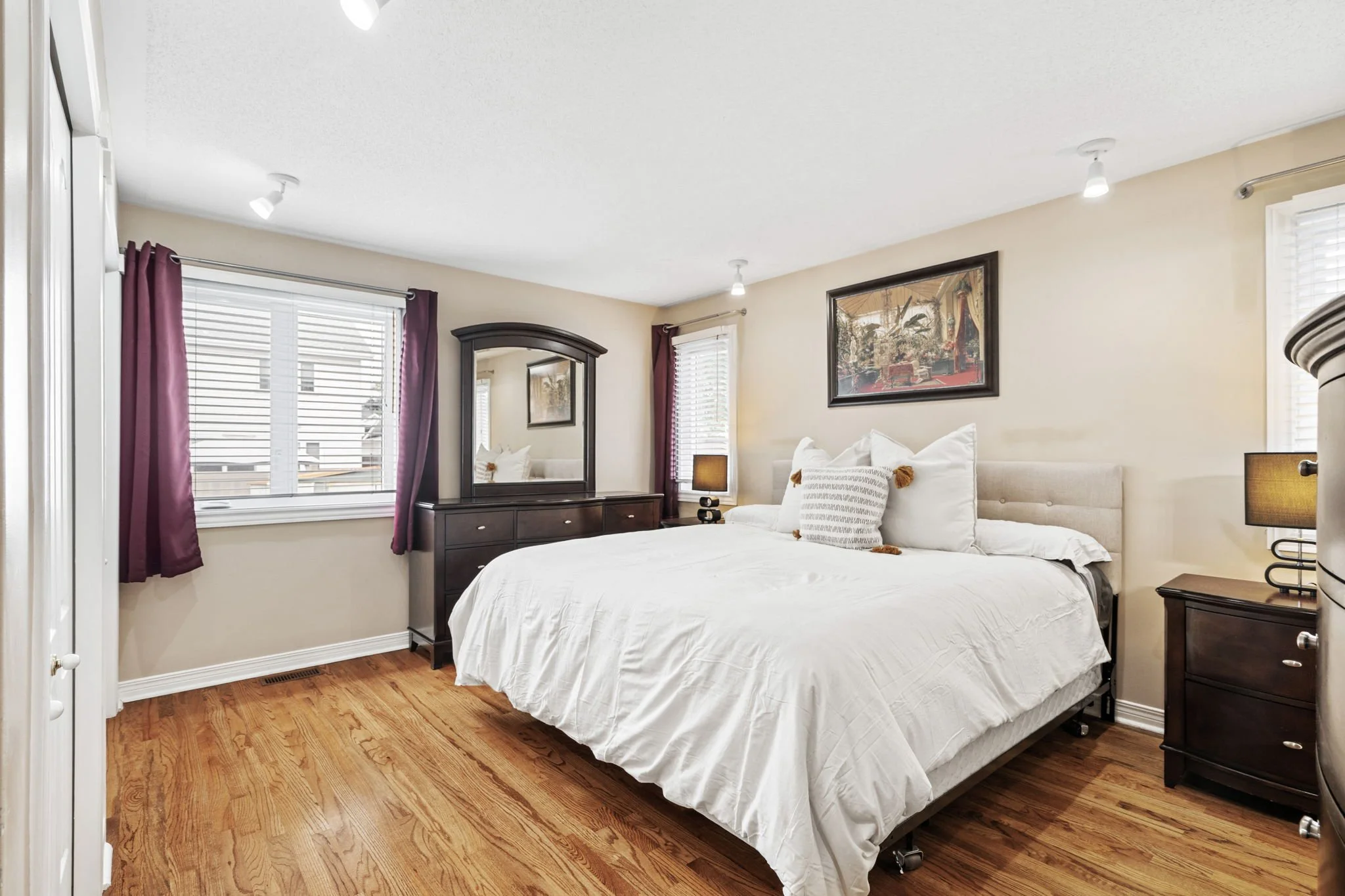 32-web-or-mls-27-mayford-ave.jpg