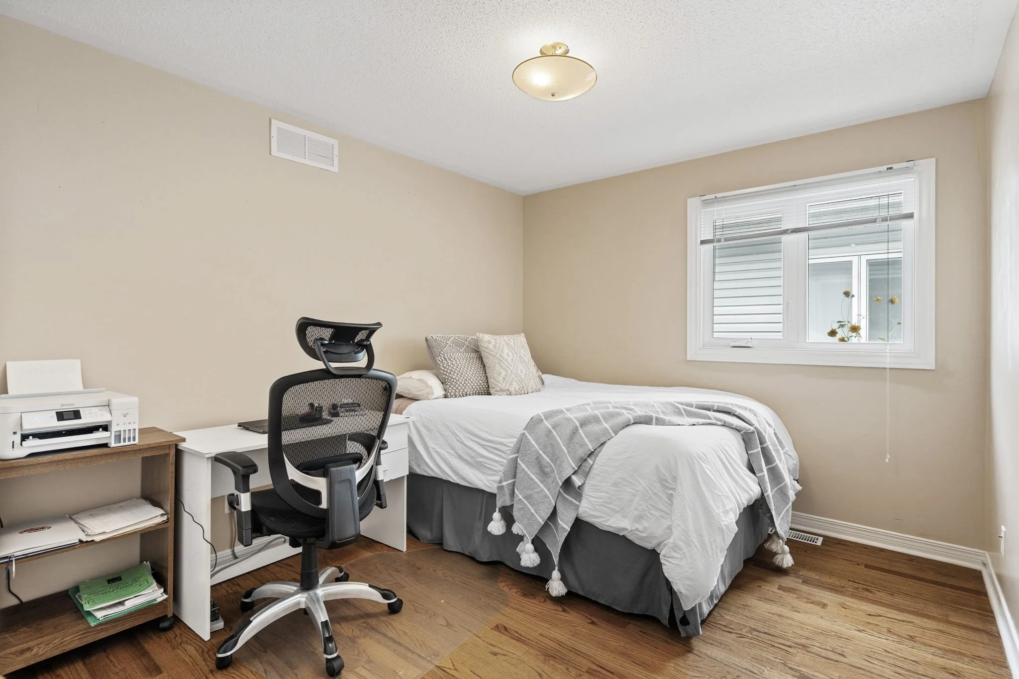 27-web-or-mls-27-mayford-ave.jpg
