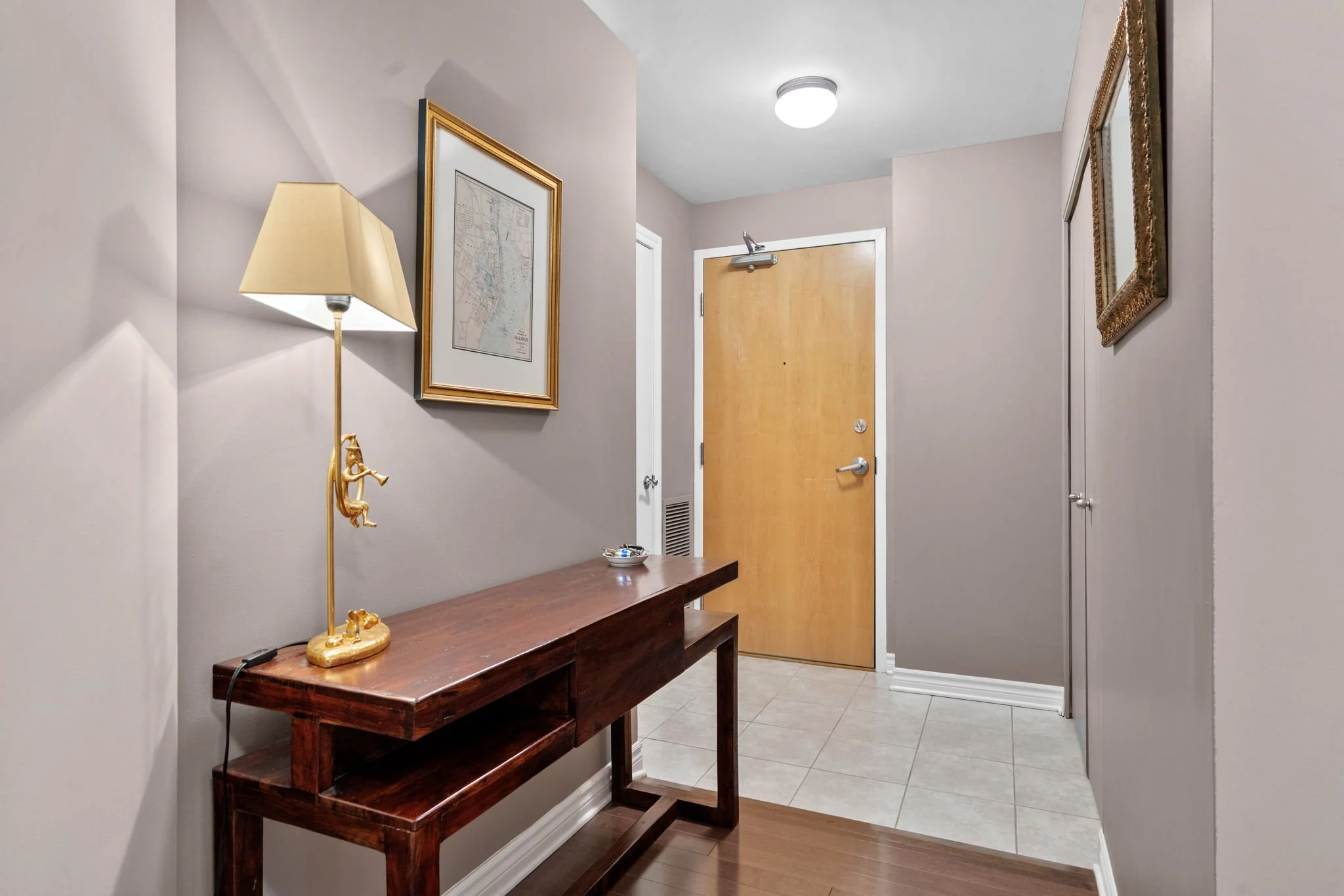6-web-or-mls-205-bolton-st-105.jpg
