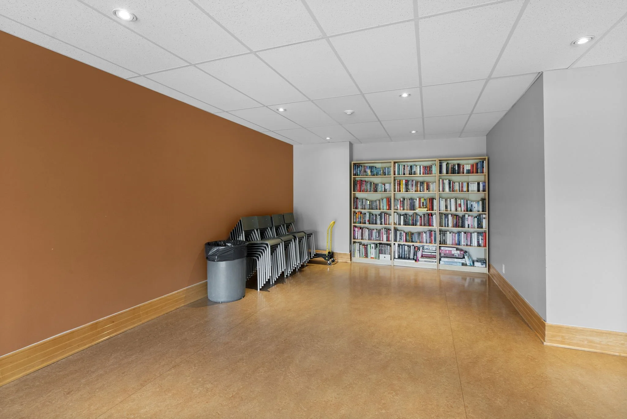 31-web-or-mls-205-bolton-st-105.jpg
