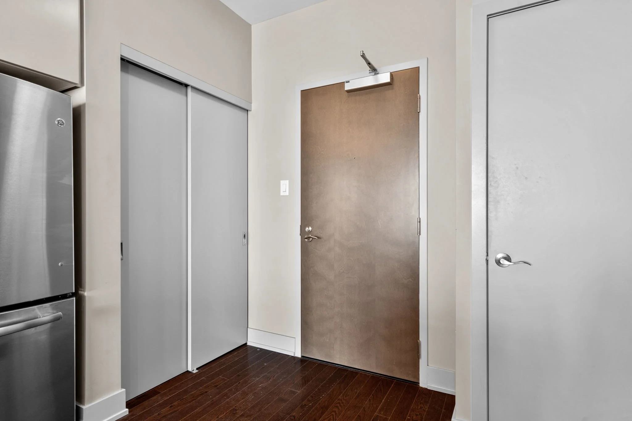 5-web-or-mls-88-richmond-rd-708.jpg