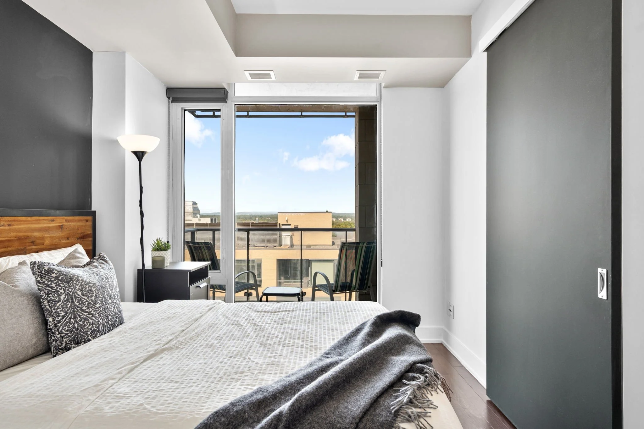 17-web-or-mls-88-richmond-rd-708.jpg