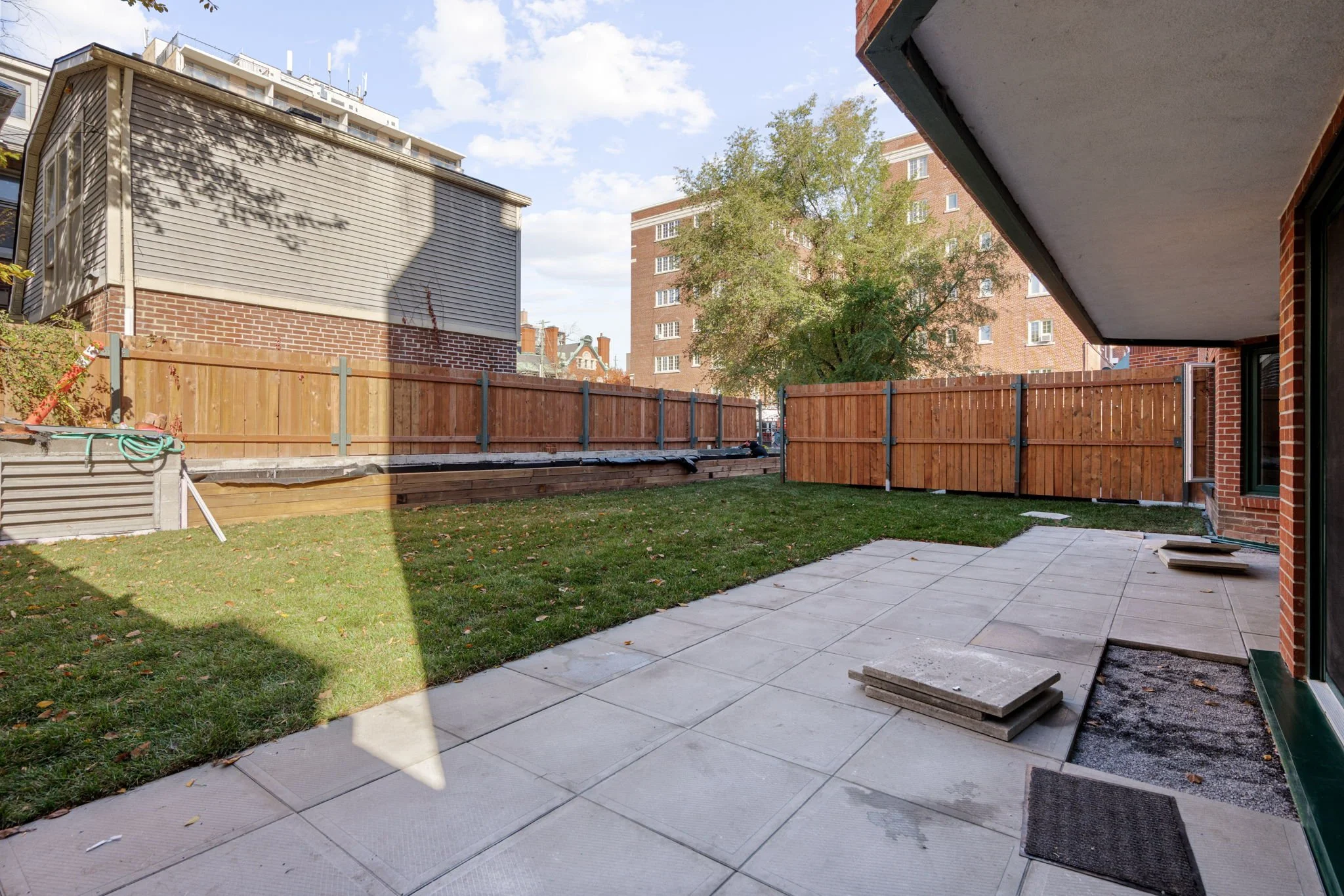 28-web-or-mls-295-gilmour-st-103.jpg