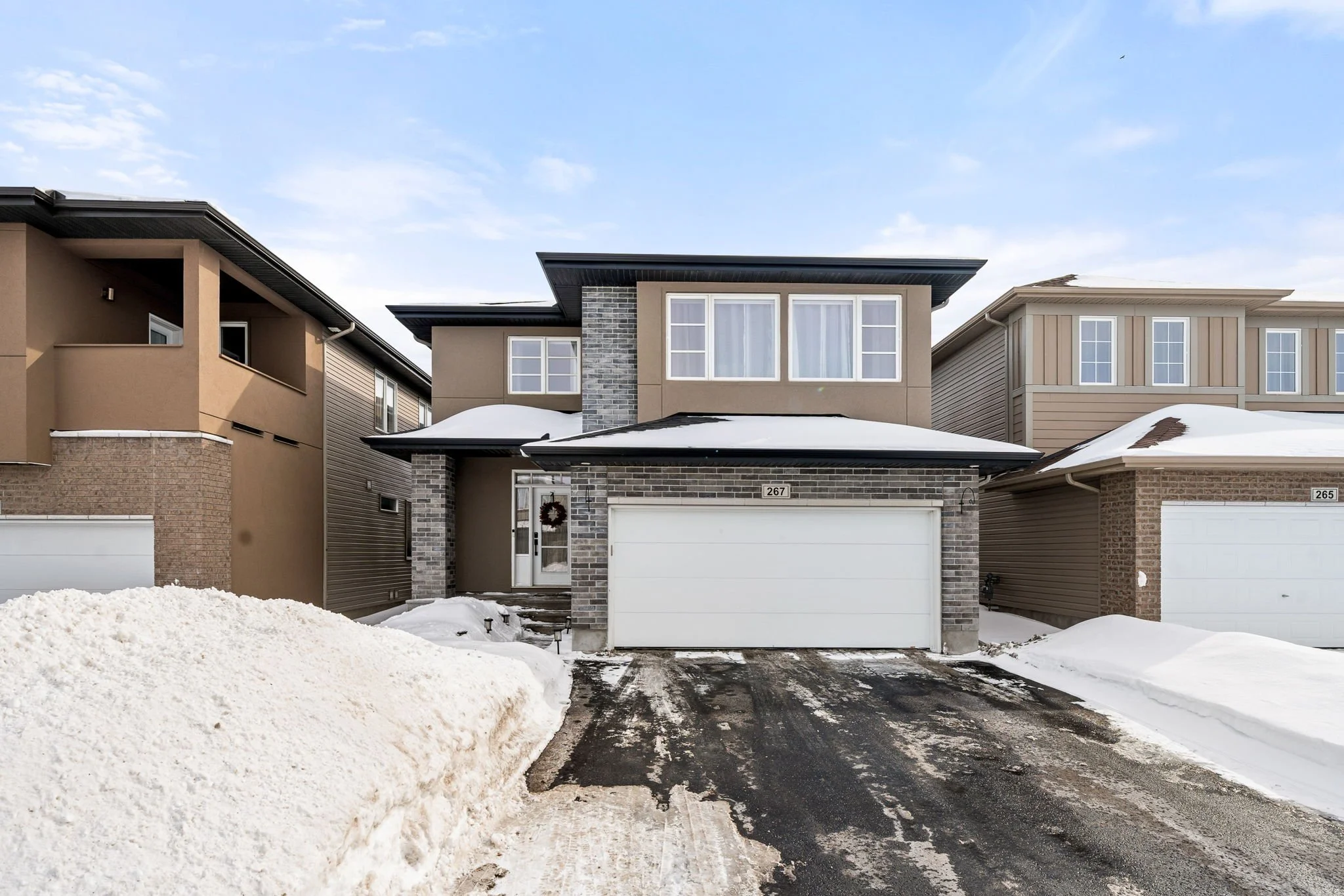 2-web-or-mls-267-sceptre-way.jpg