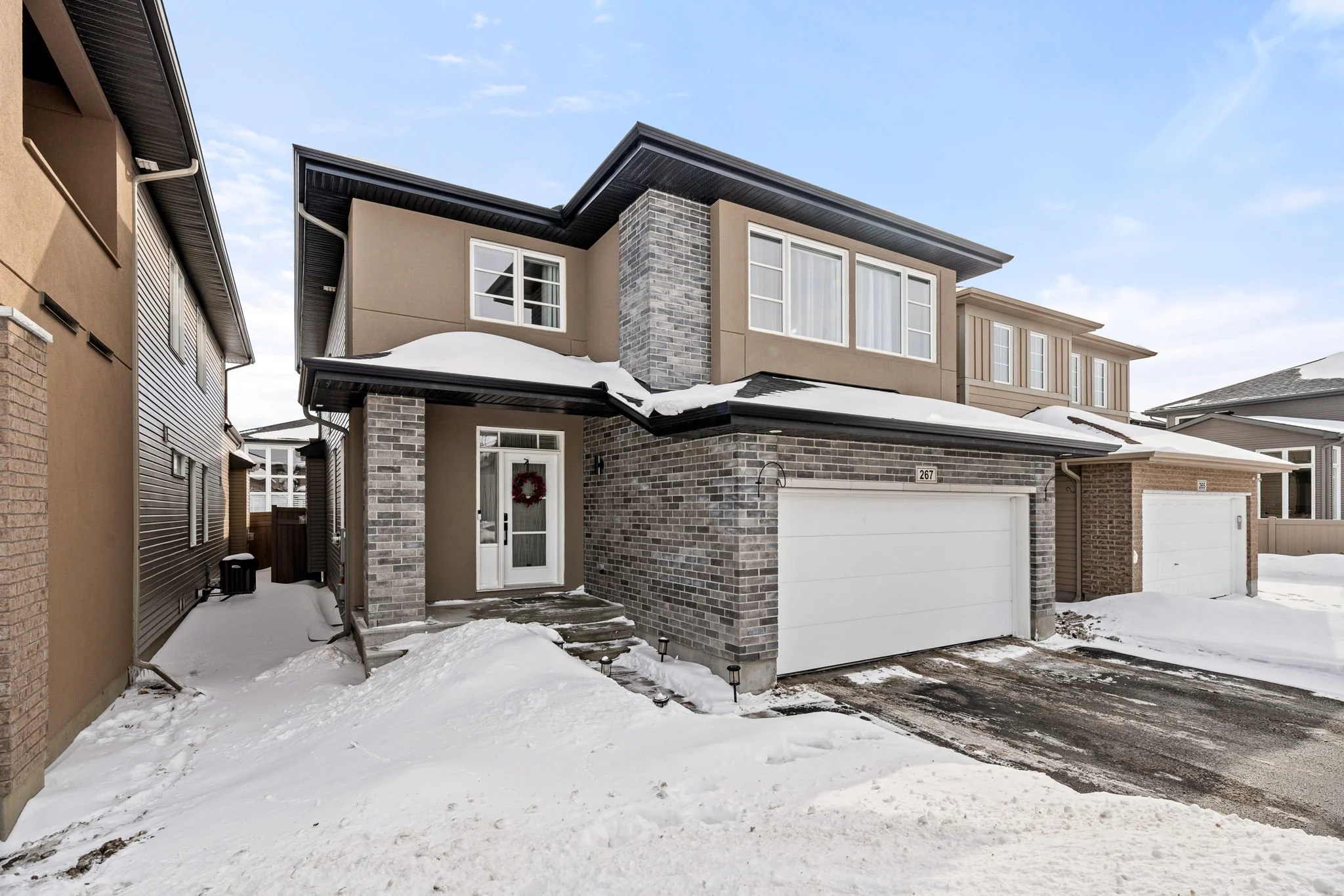3-web-or-mls-267-sceptre-way.jpg