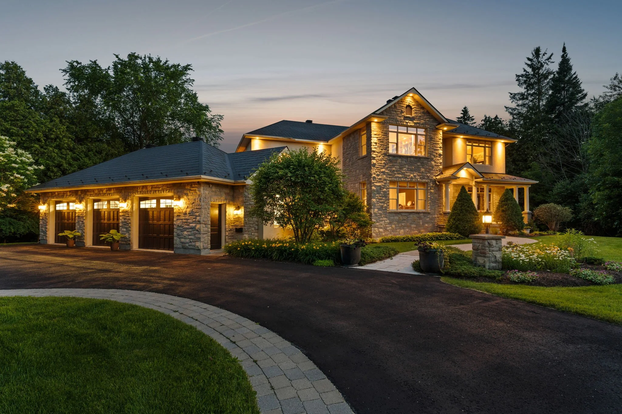 6-web-or-mls-140 Lady Lochead Lane-87.jpg