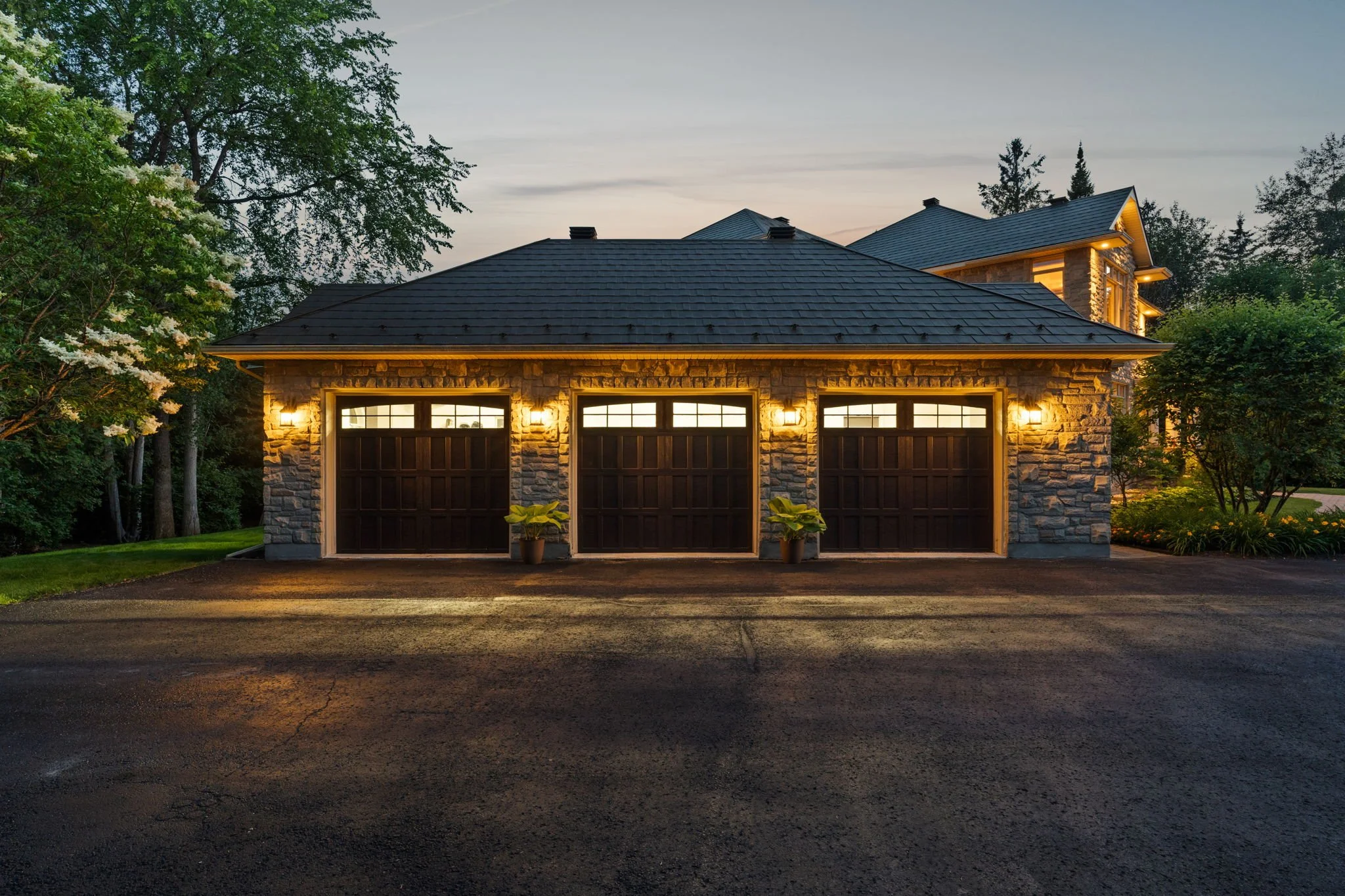 7-web-or-mls-140 Lady Lochead Lane-88.jpg