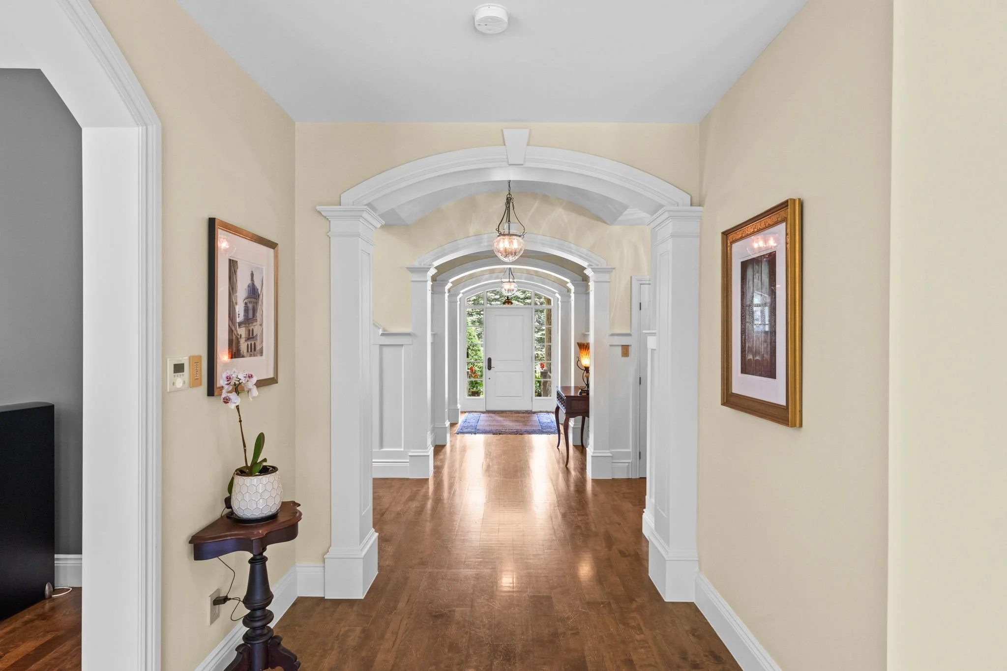 45-web-or-mls-140 Lady Lochead Lane-67.jpg