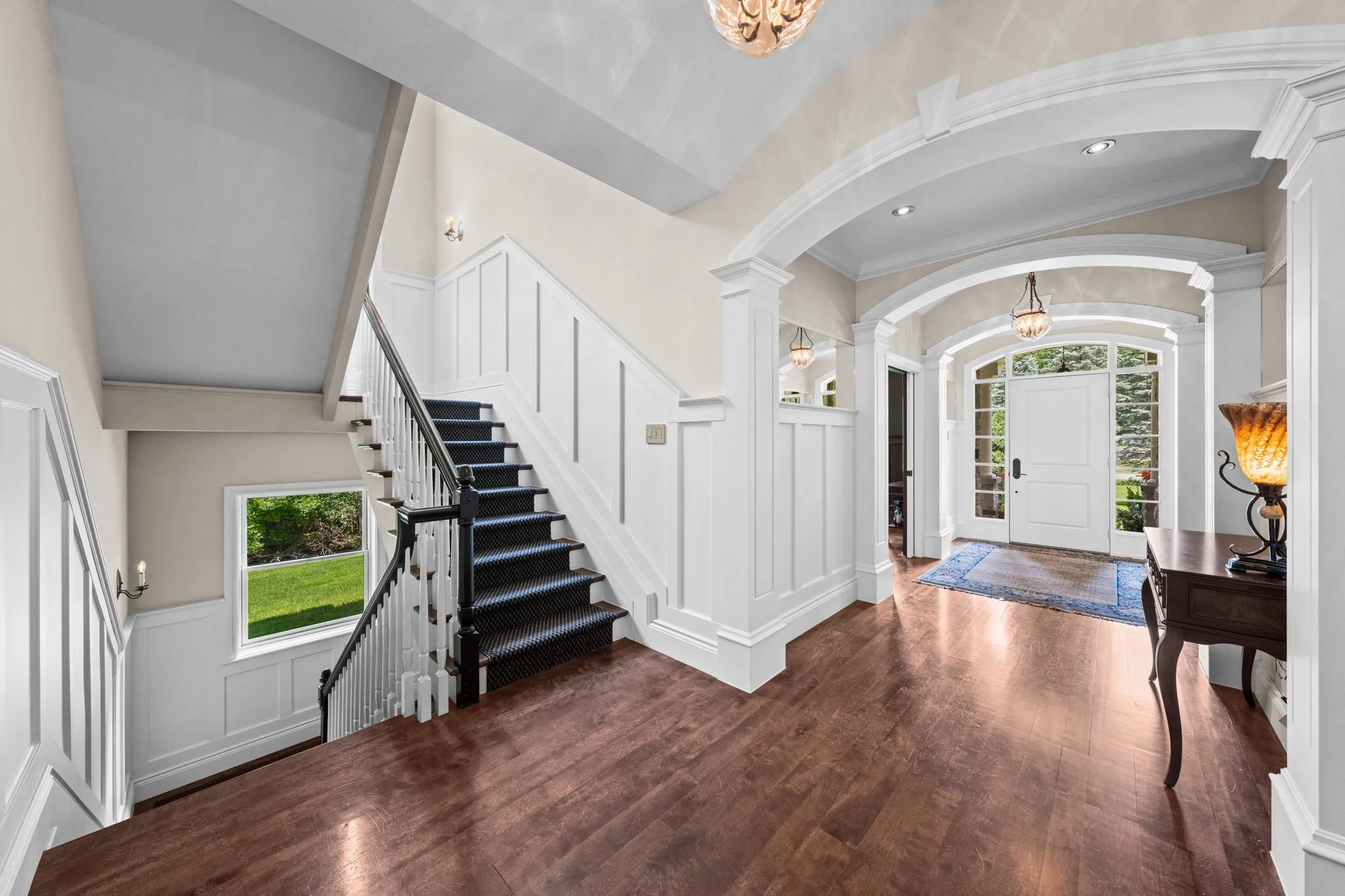 49-web-or-mls-140 Lady Lochead Lane-47.jpg
