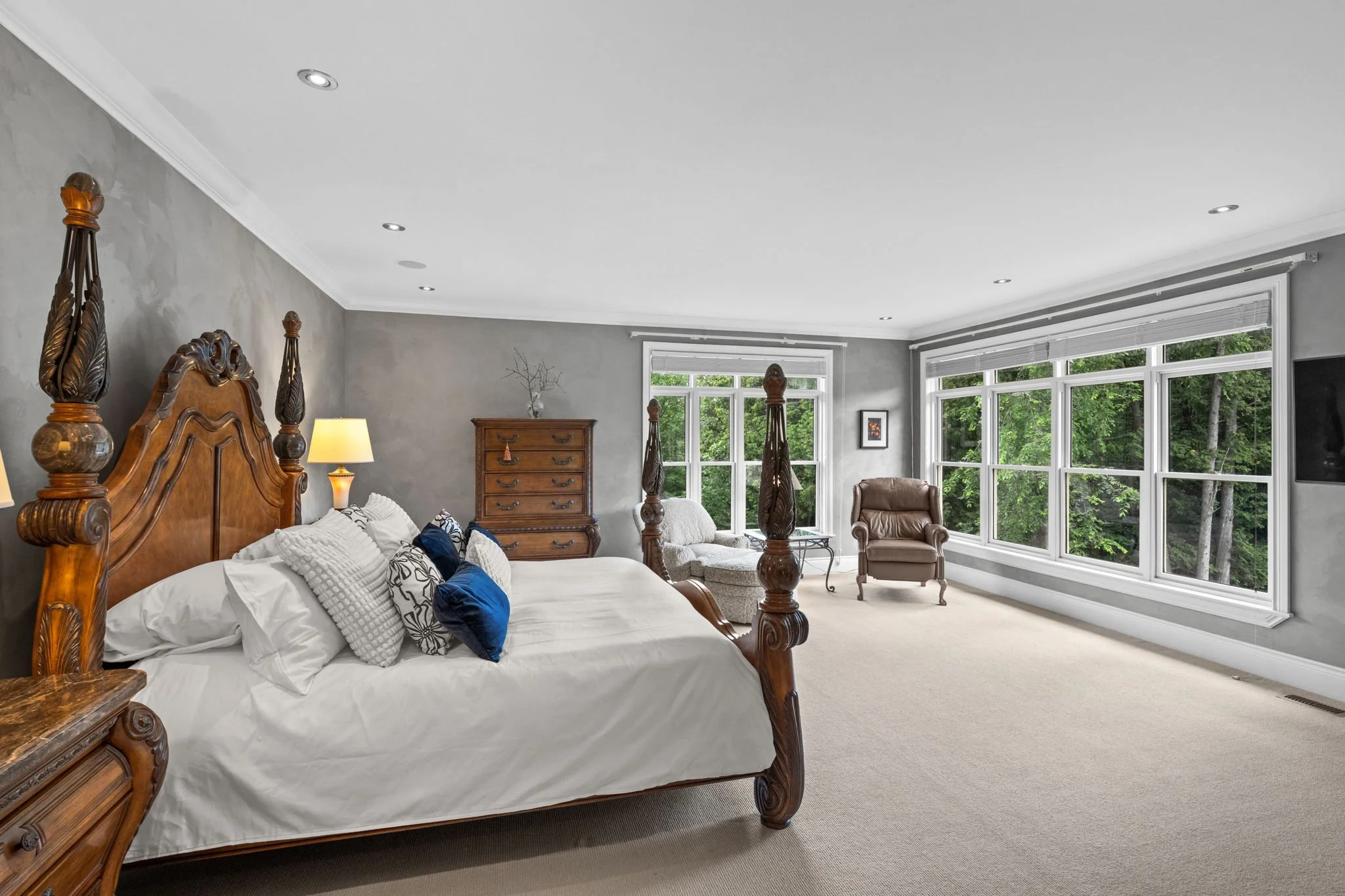 53-web-or-mls-140 Lady Lochead Lane-60.jpg