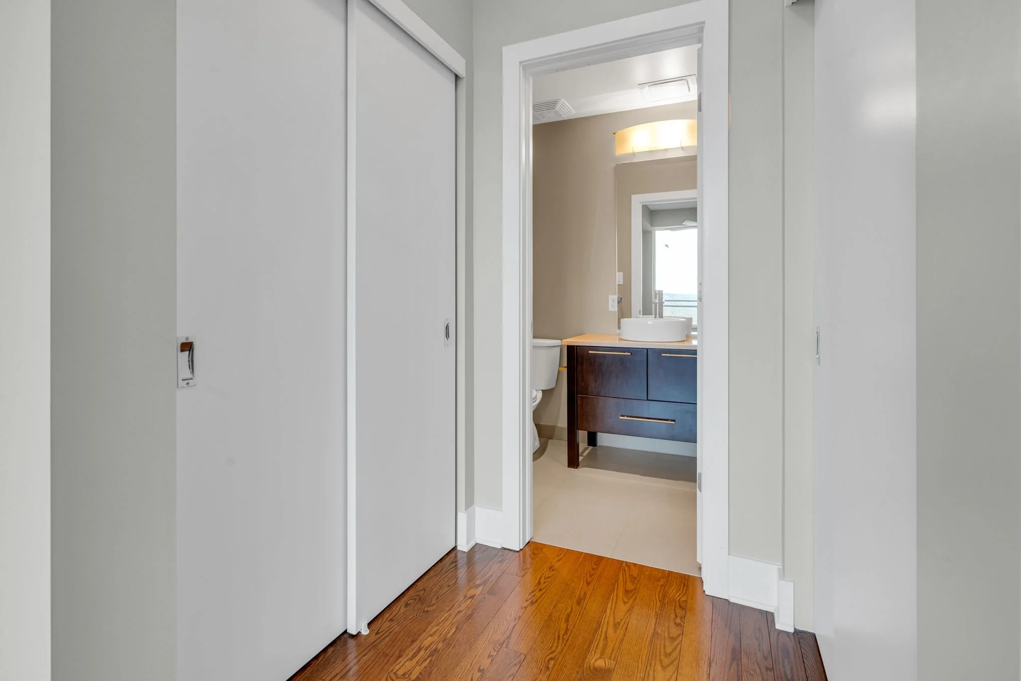 15-web-or-mls-101-richmond-rd-511.jpg