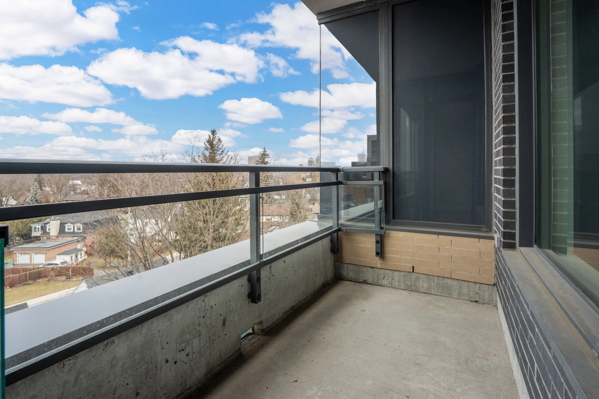 22-web-or-mls-101-richmond-rd-511.jpg