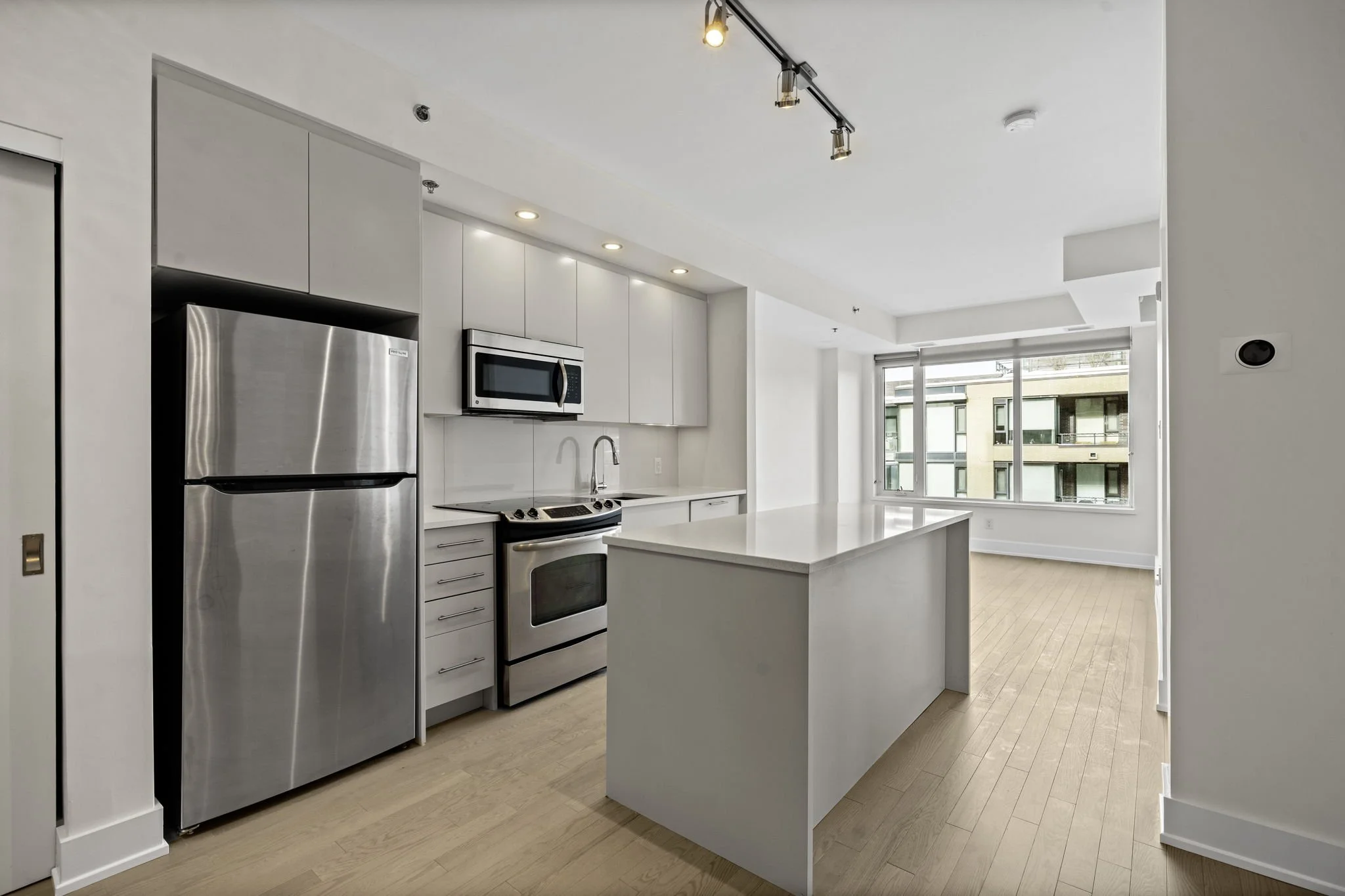 3-web-or-mls-108-richmond-rd-508.jpg