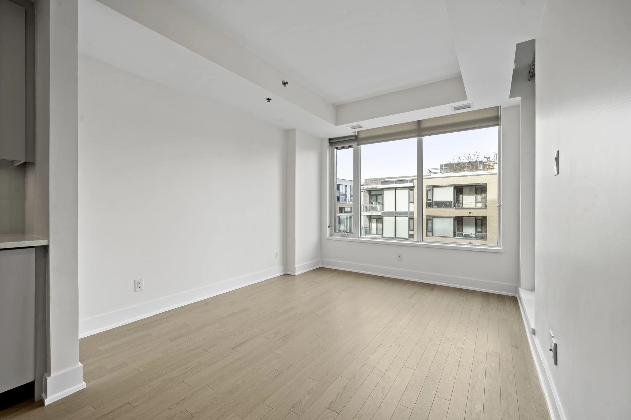 8-web-or-mls-108-richmond-rd-508.jpg