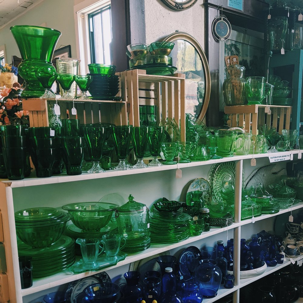  Glassware in color coordination. This was in an antique shop in Stillwater Minnesota, which I’m pretty sure is the antique capital of this state. It’s one of the best cities to go antiquing in all of Minnesota. 