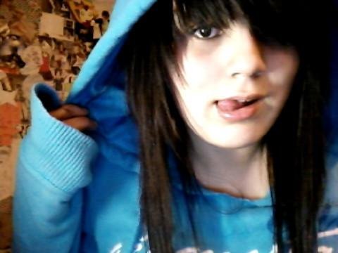 myspace_era_emo_room_scene_kids_midwest_fashion_blogger.jpg